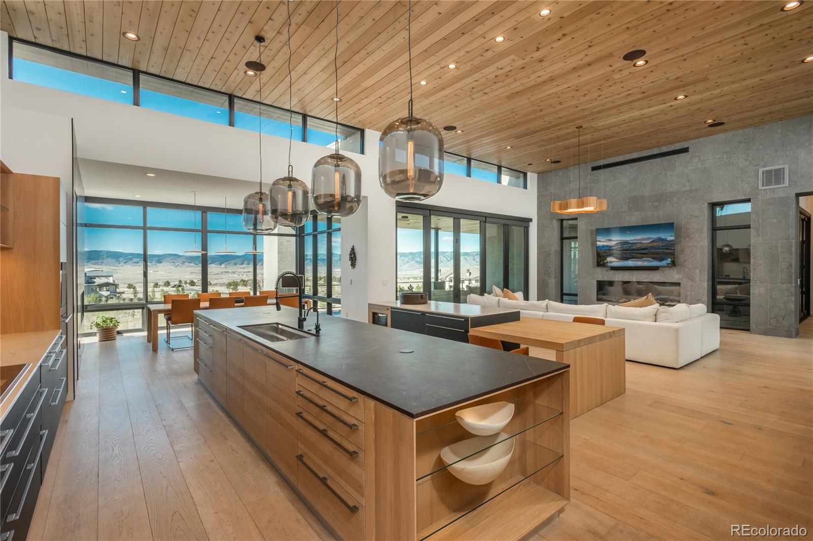 502 Emberglow Lane