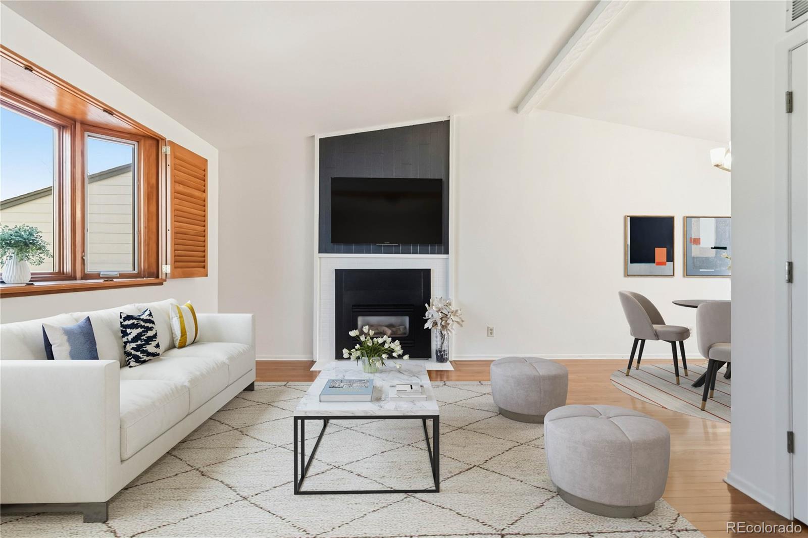 5017 S Quintero Circle