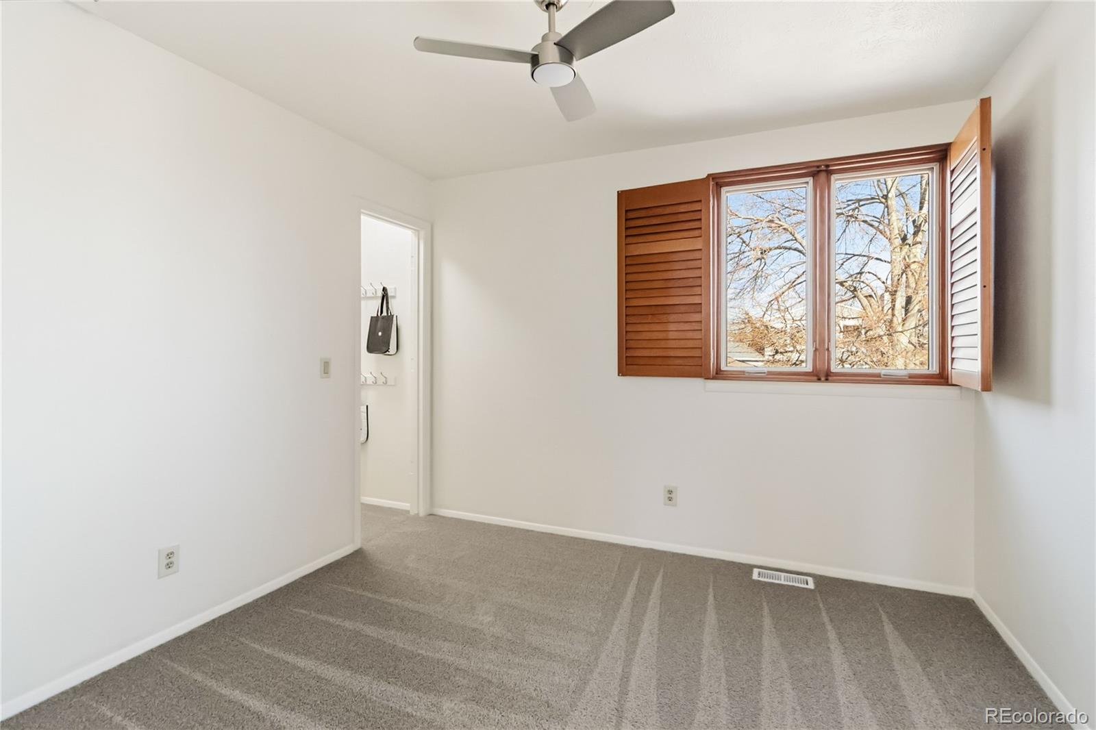 5017 S Quintero Circle