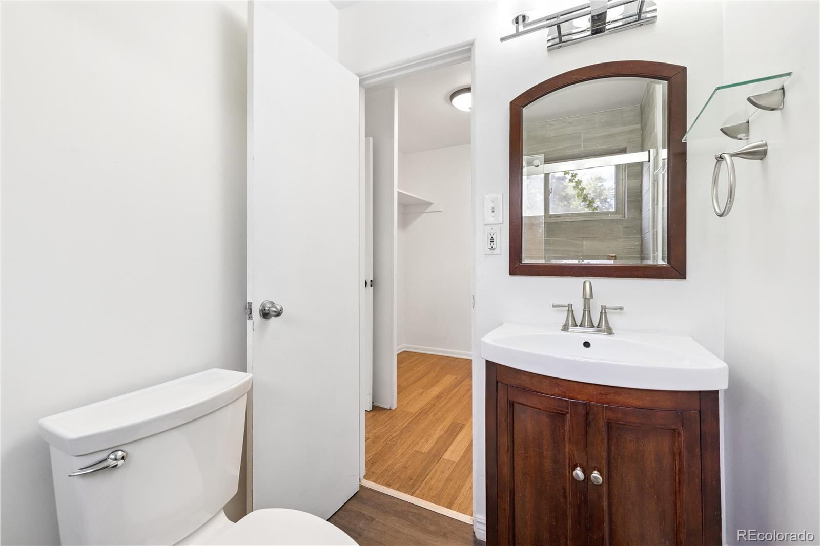 200 N Sherman Street Unit: 7