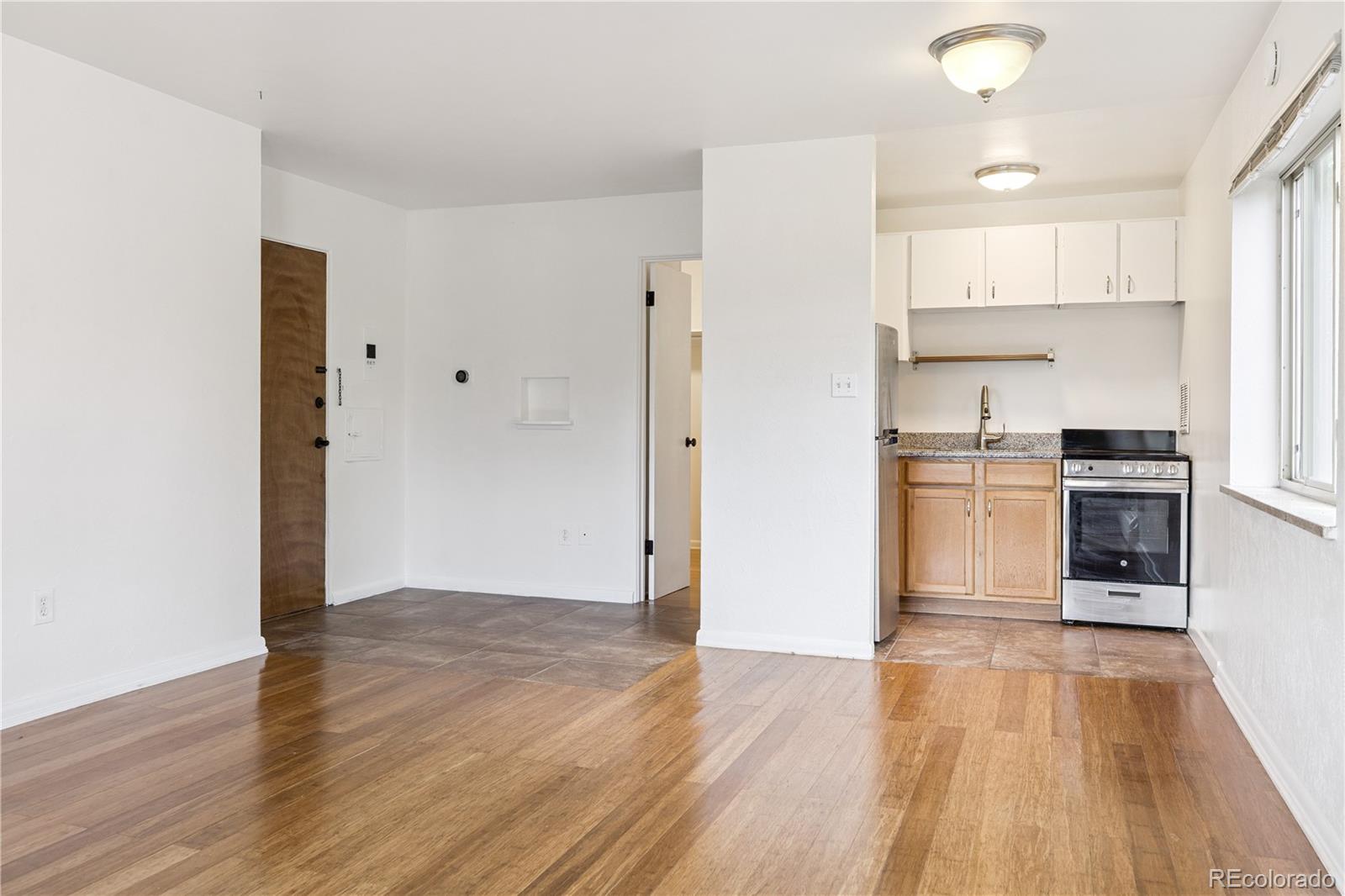 200 N Sherman Street Unit: 7