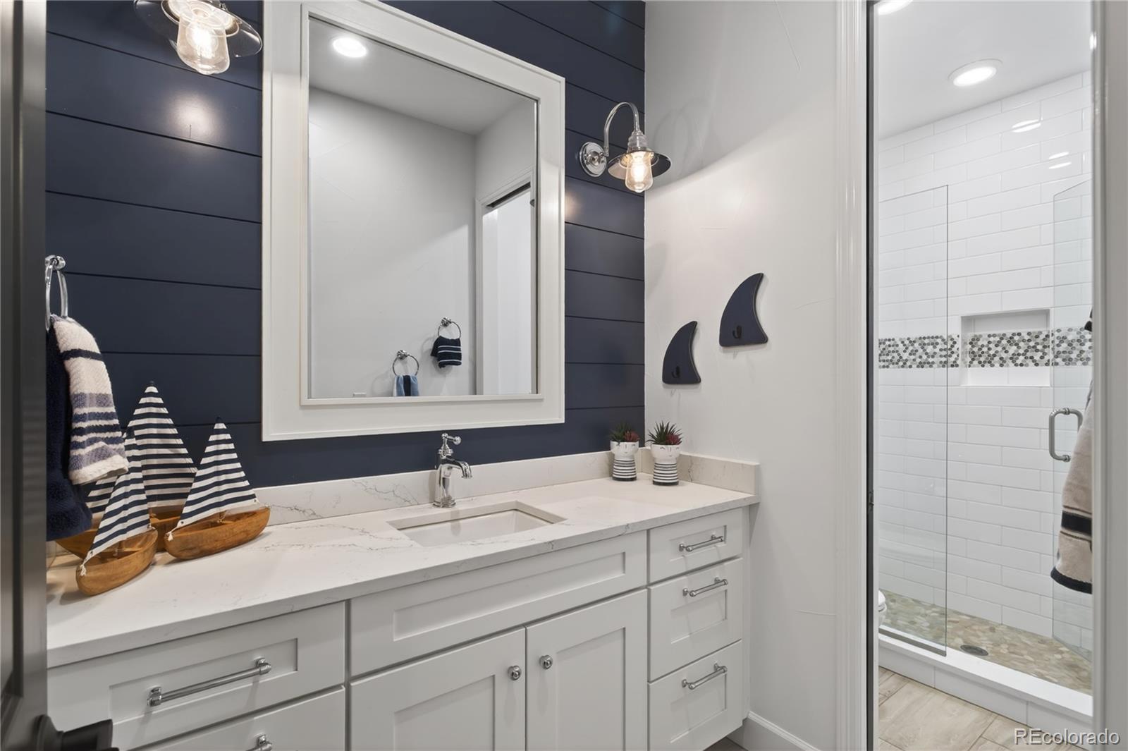 219 Maplehurst Point