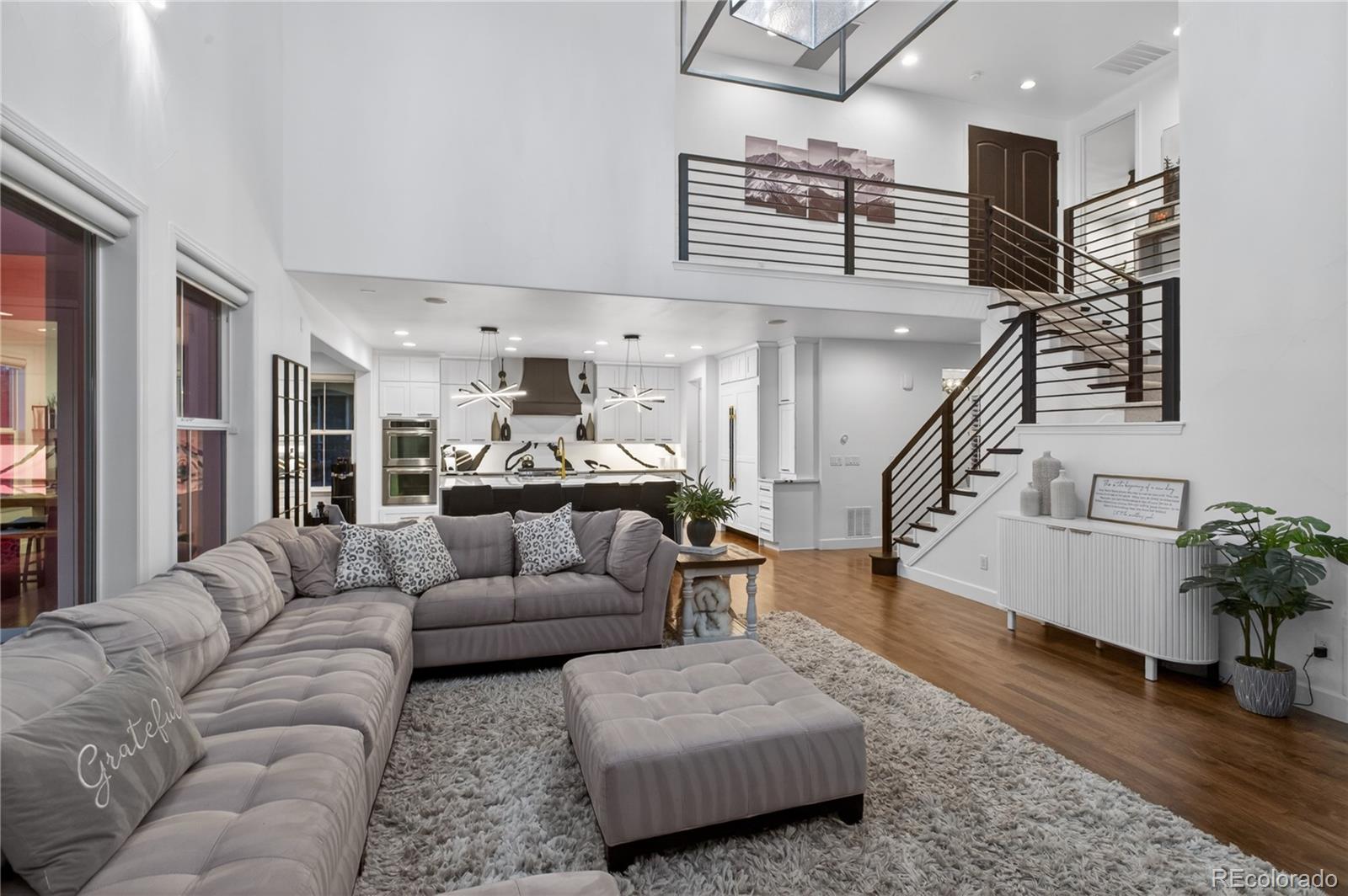 219 Maplehurst Point