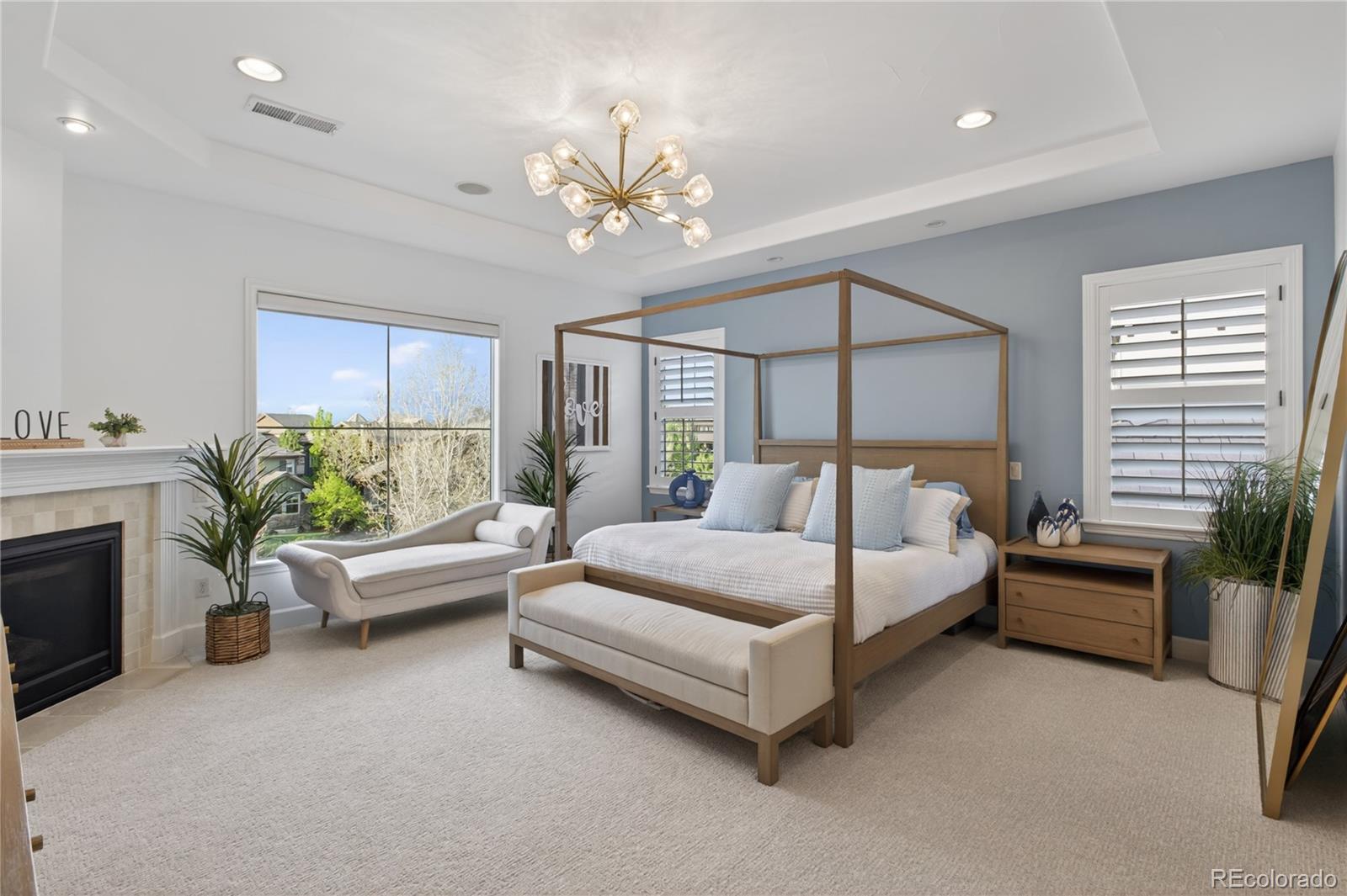 219 Maplehurst Point