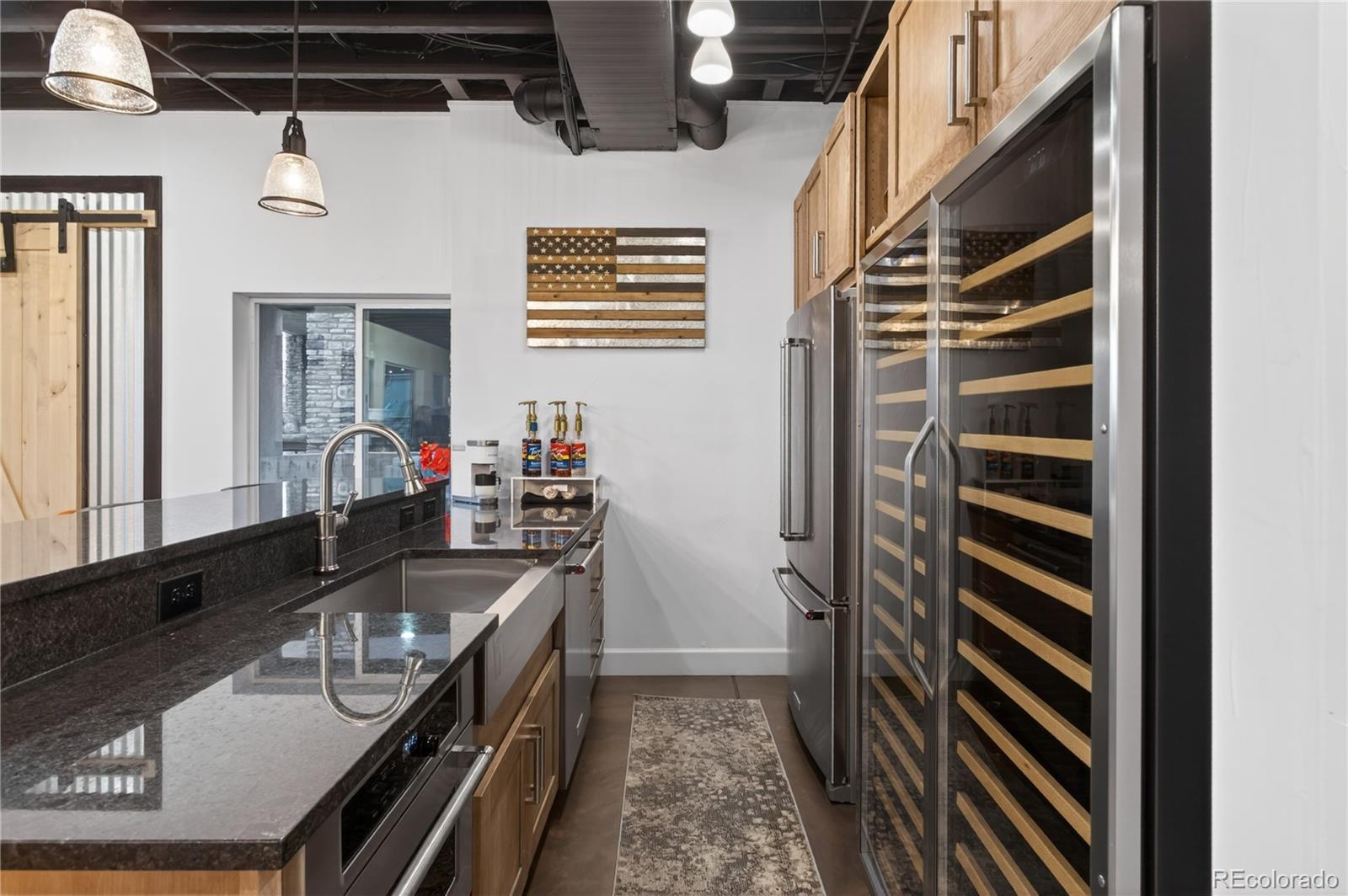 219 Maplehurst Point