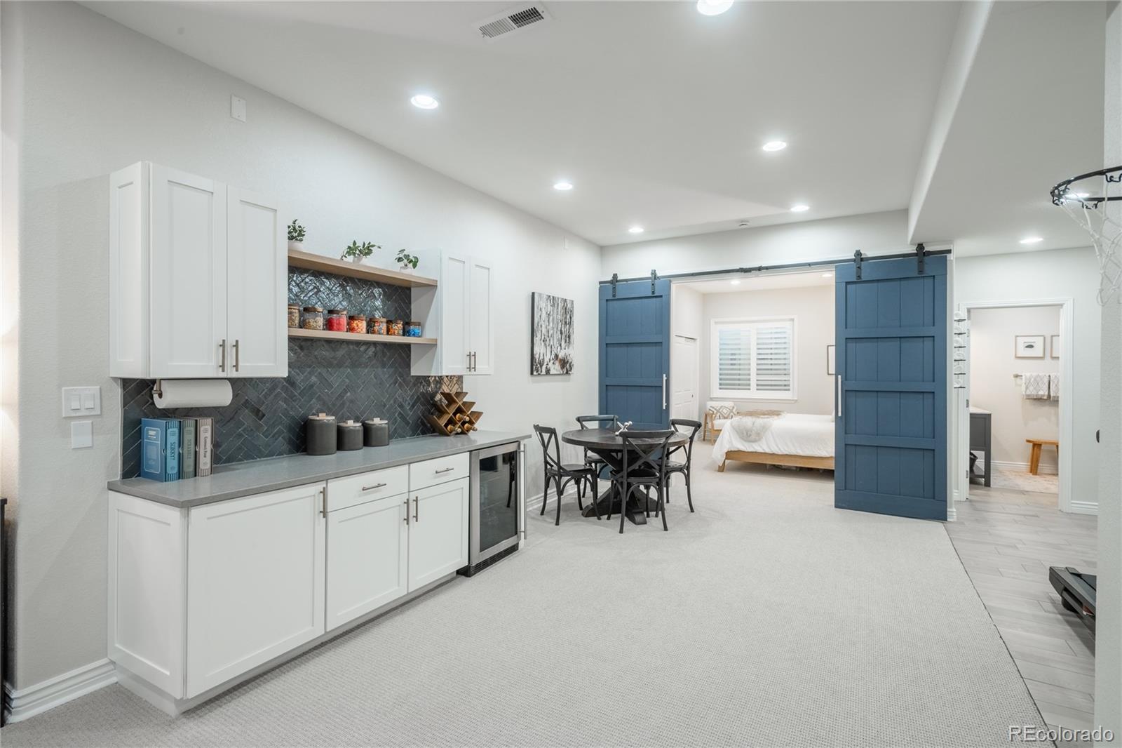 802 Braesheather Place