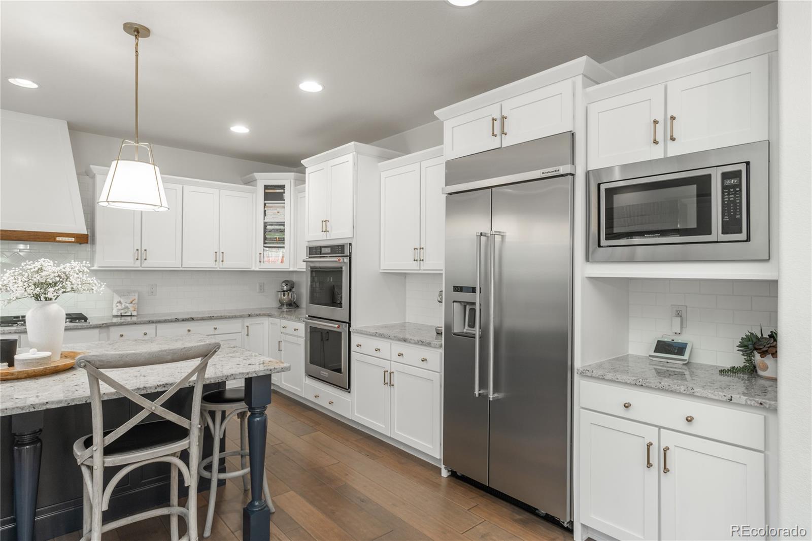 802 Braesheather Place