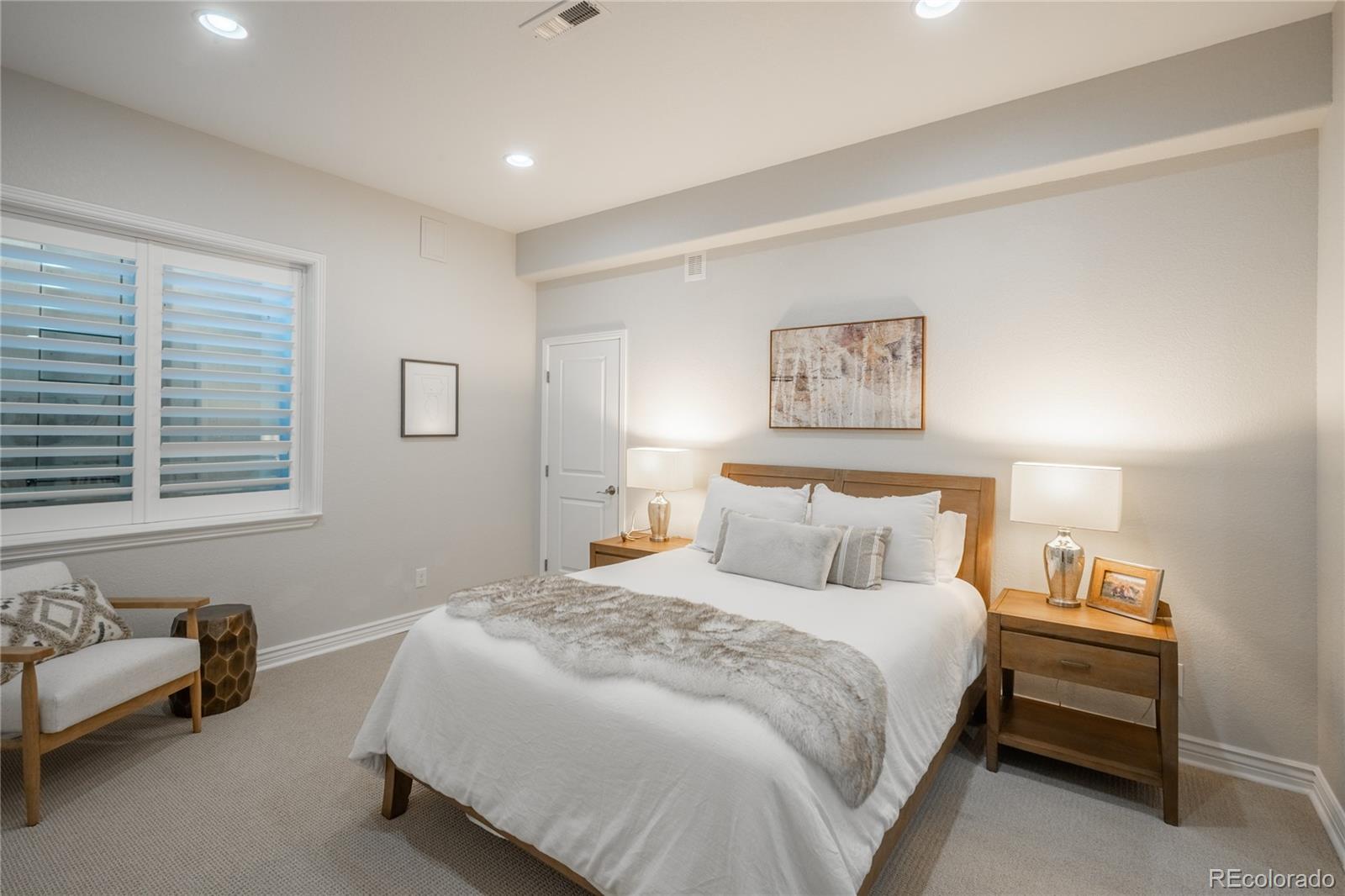 802 Braesheather Place