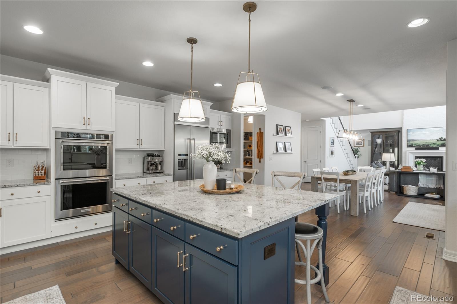 802 Braesheather Place