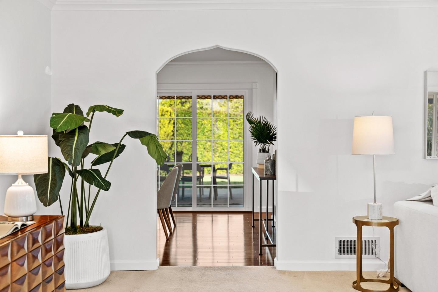 1411 Cordilleras AVE