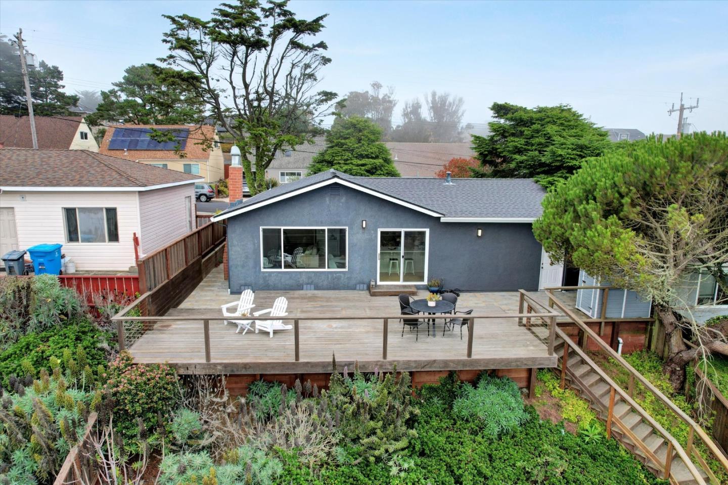 552 Heathcliff Drive