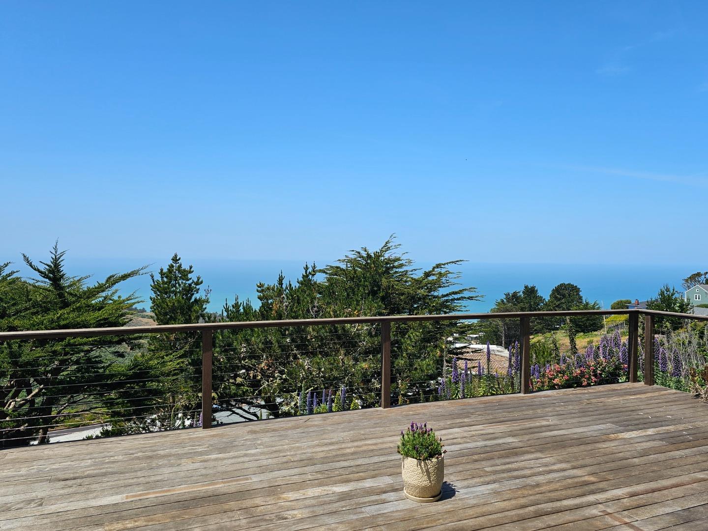 552 Heathcliff Drive