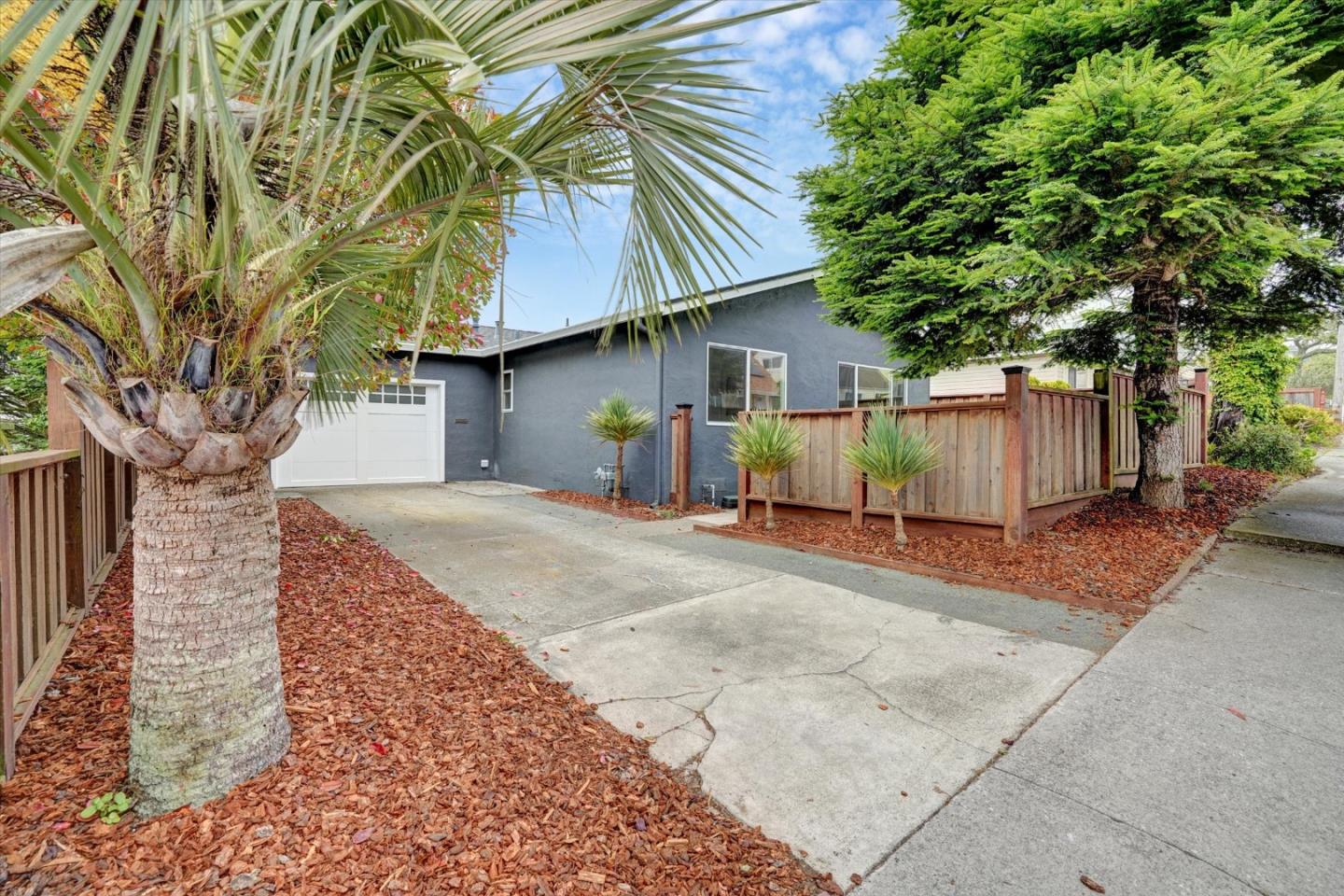 552 Heathcliff Drive