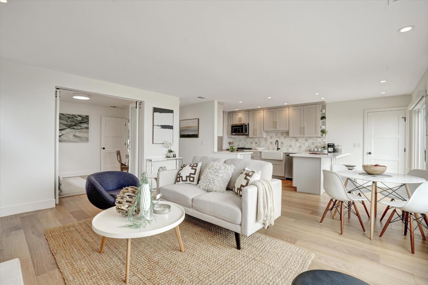 552 Heathcliff Drive