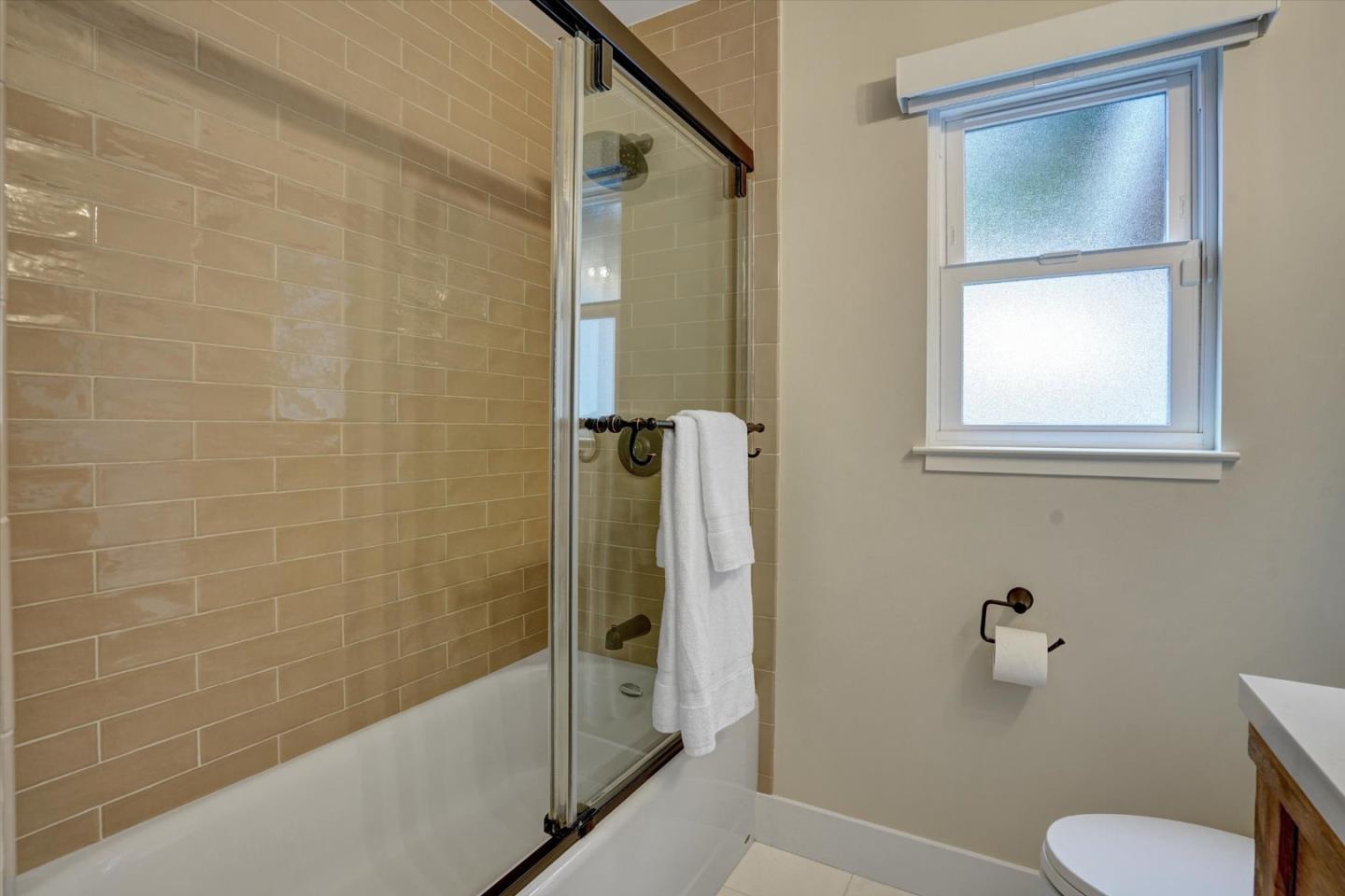 552 Heathcliff Drive