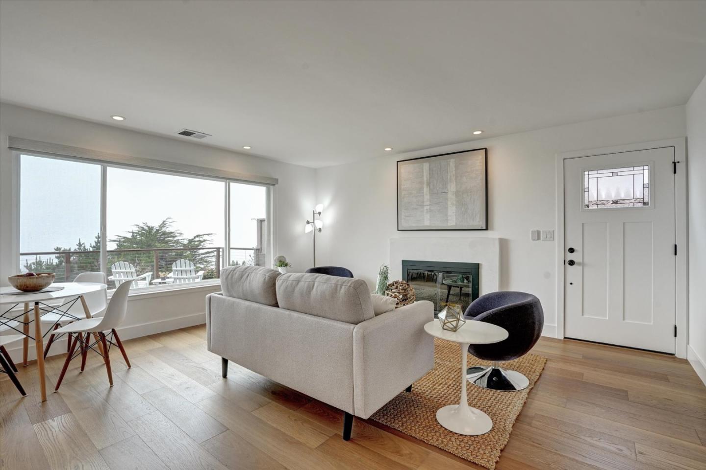 552 Heathcliff Drive