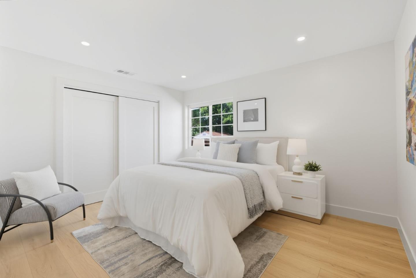 1117 Henderson Avenue