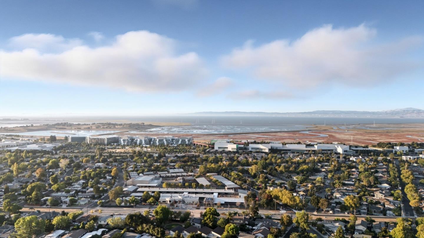 1117 Henderson Avenue