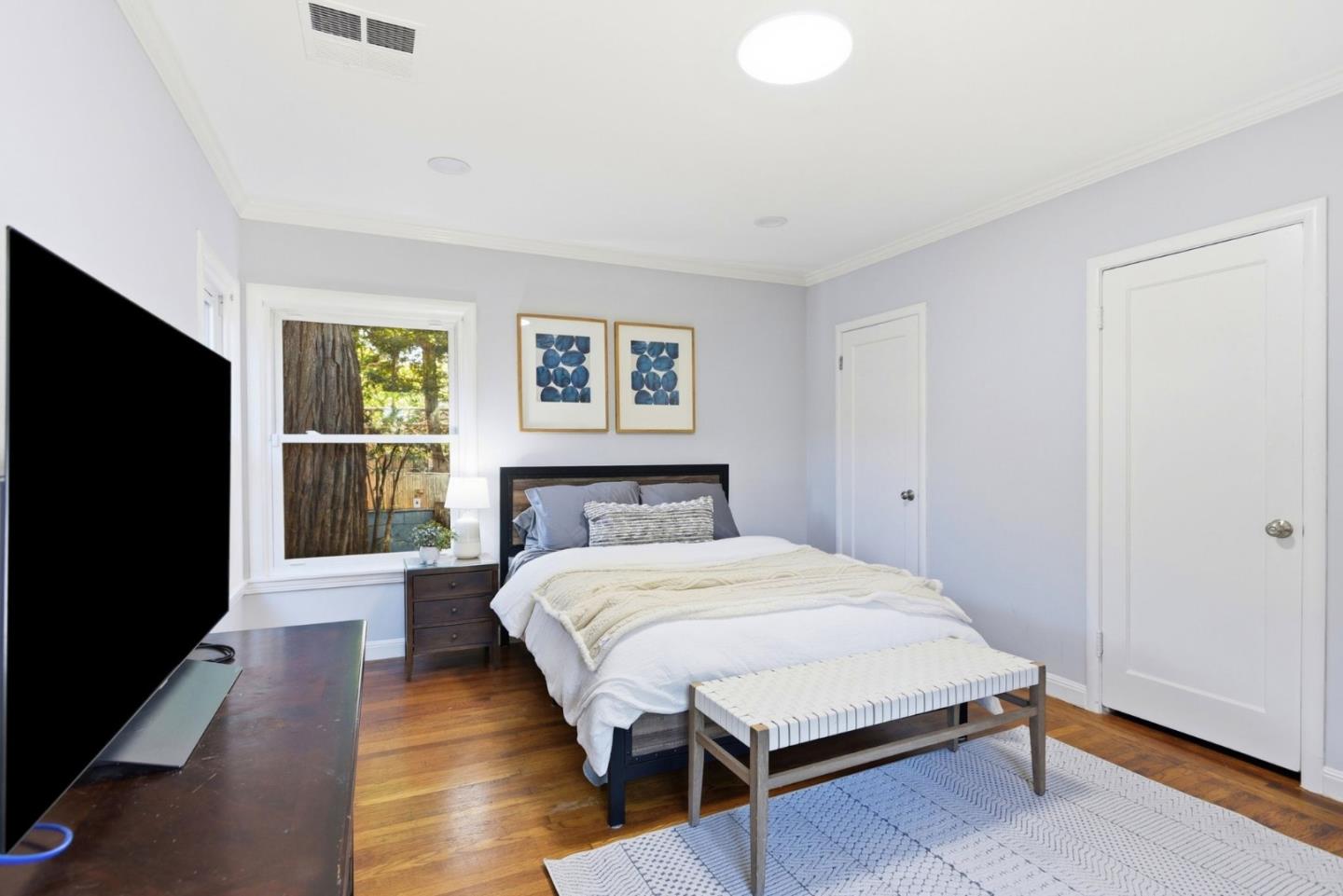 3010 Alameda De Las Pulgas