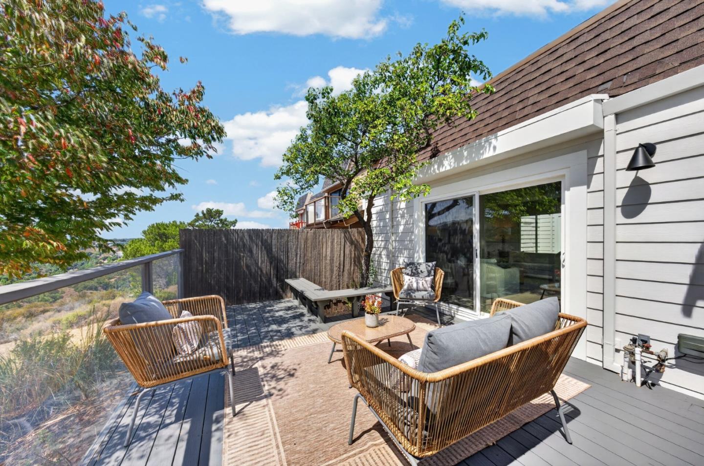 2428 Hastings DR