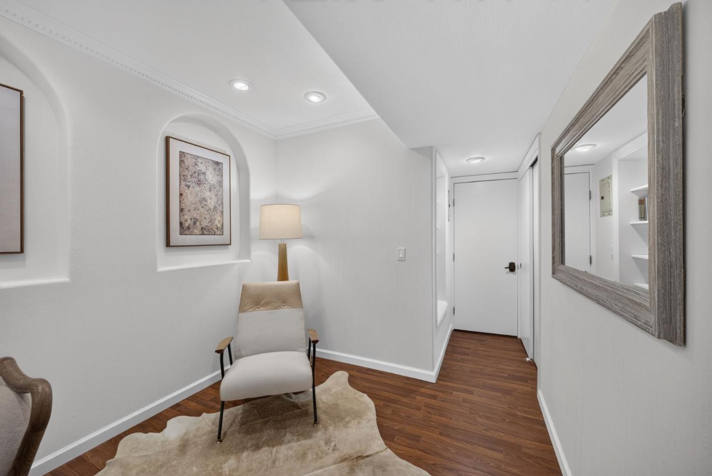 1516 Alturas DR