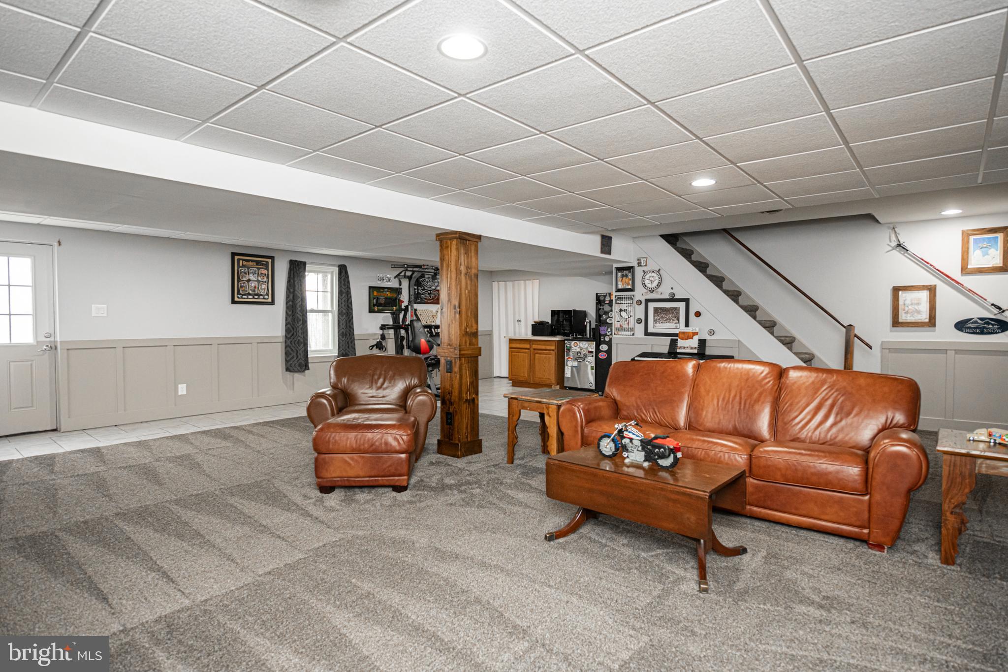 5 LONGVIEW DRIVE