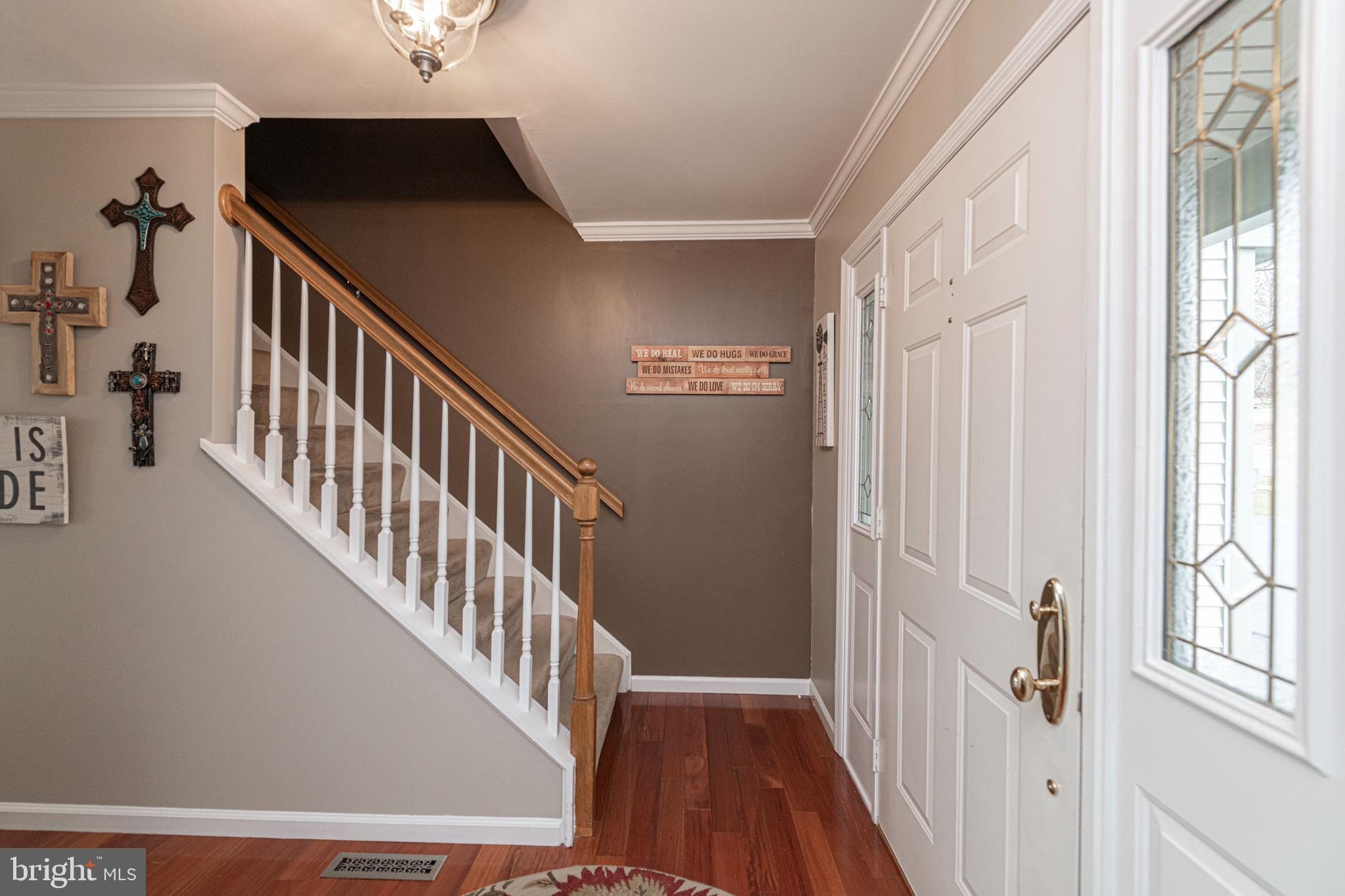 5 LONGVIEW DRIVE