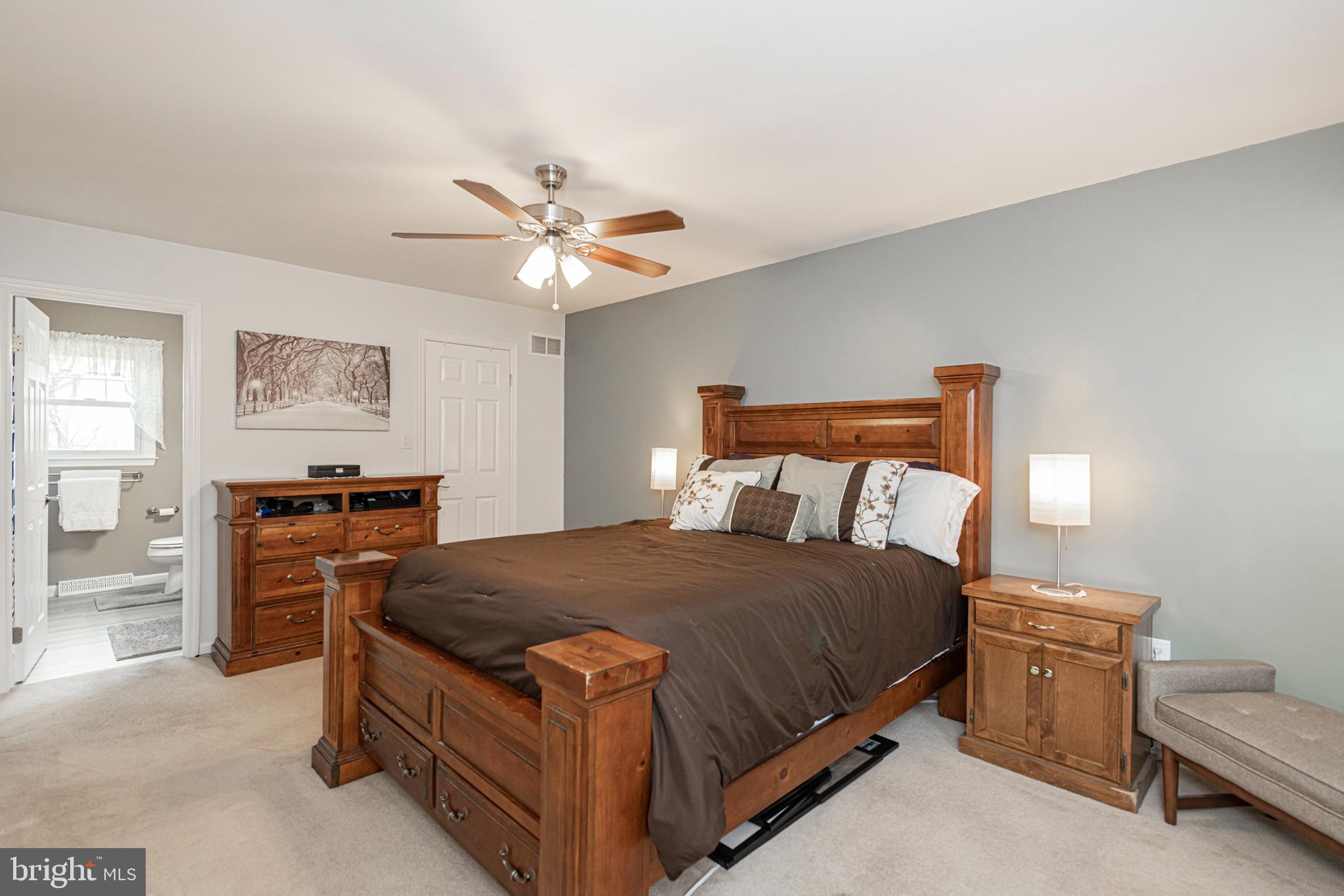 5 LONGVIEW DRIVE