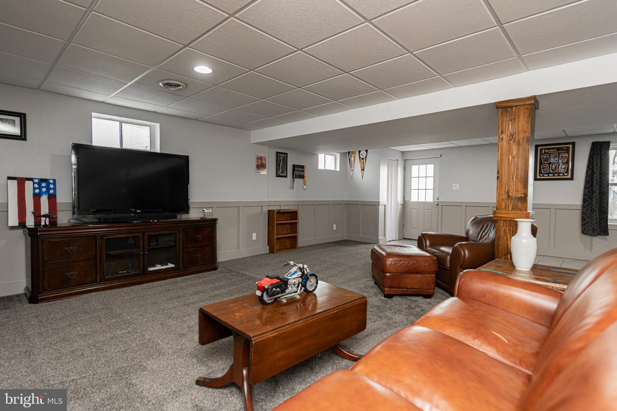 5 LONGVIEW DRIVE