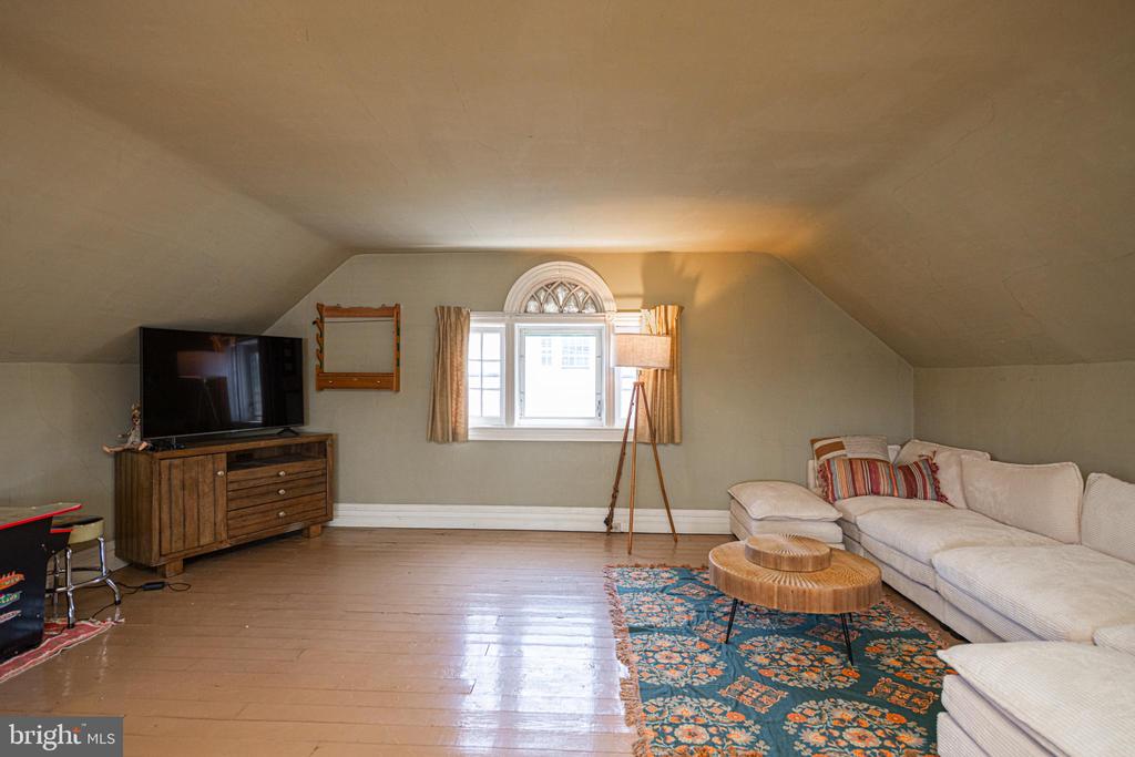 510 E MAIN STREET