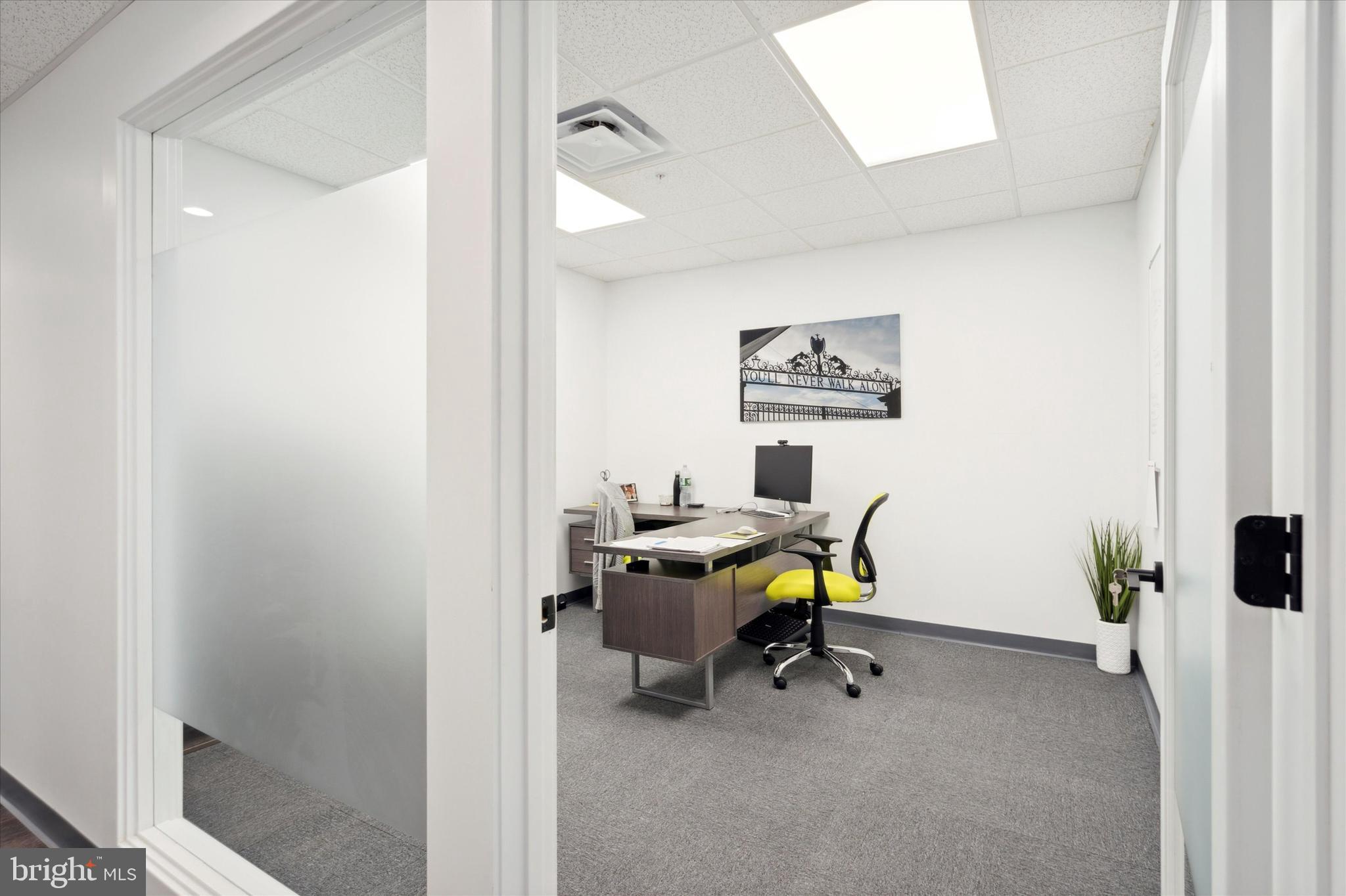 225 W HIGH STREET 1
