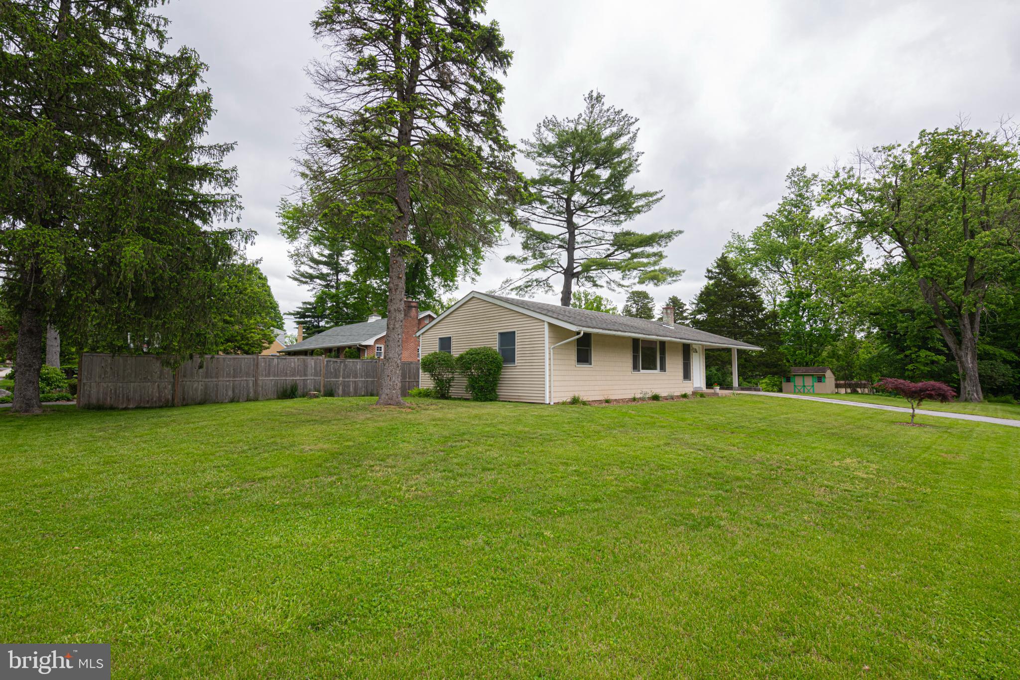 905 WELLS ROAD