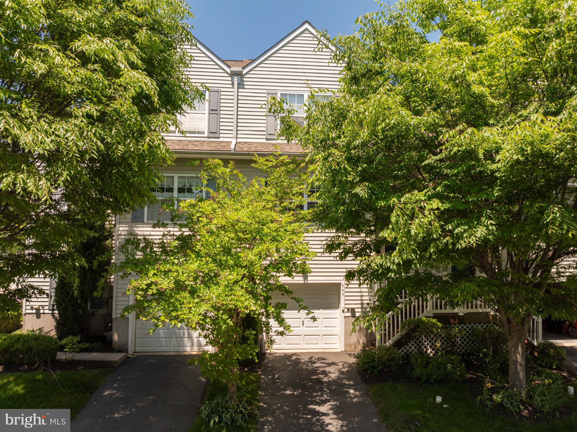 545 ONWARD AVENUE