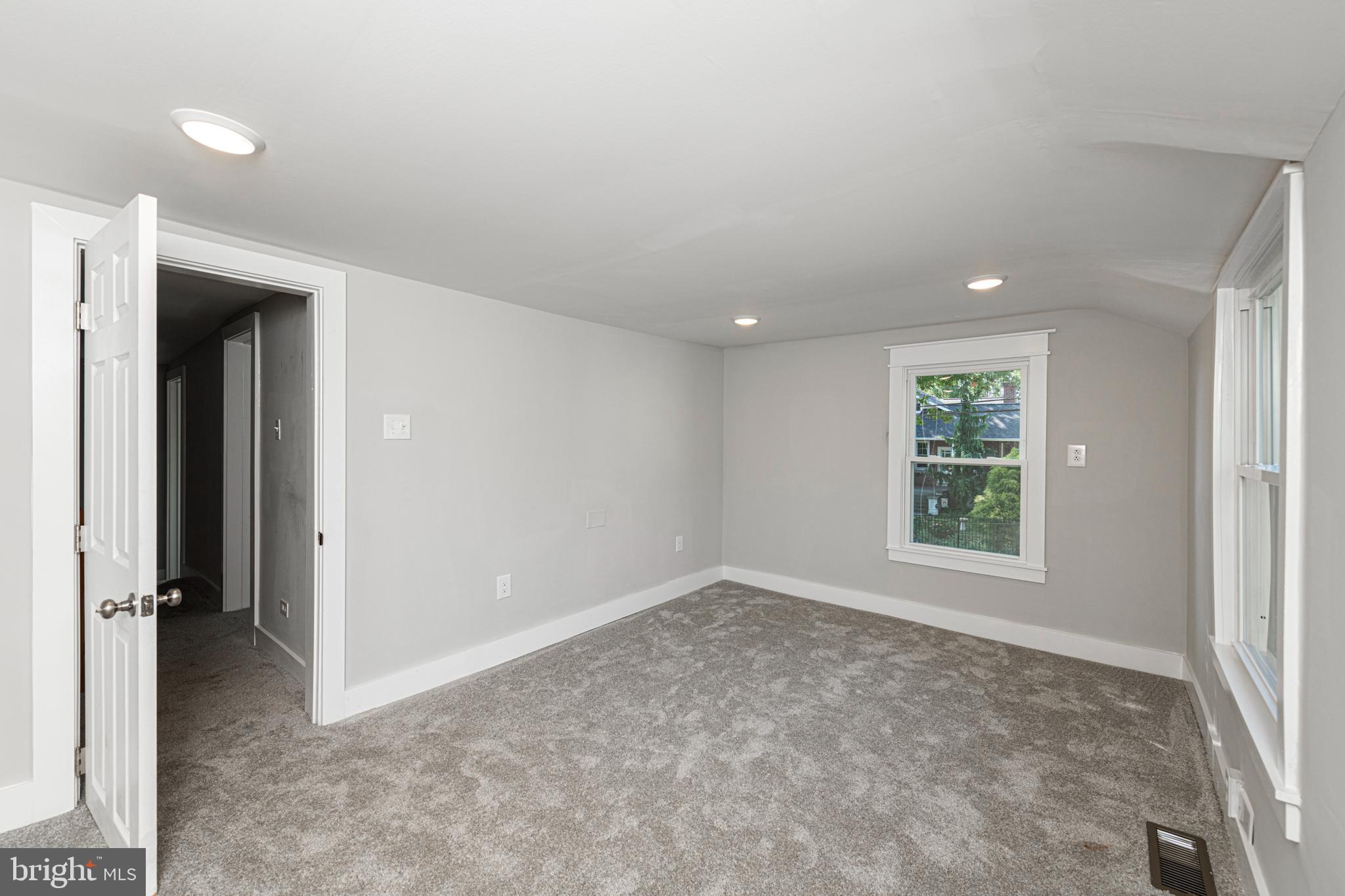 30 CHESTER AVENUE