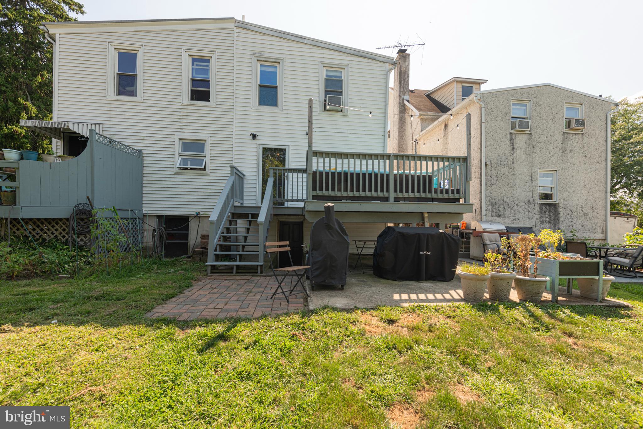 121 COLUMBIA AVENUE