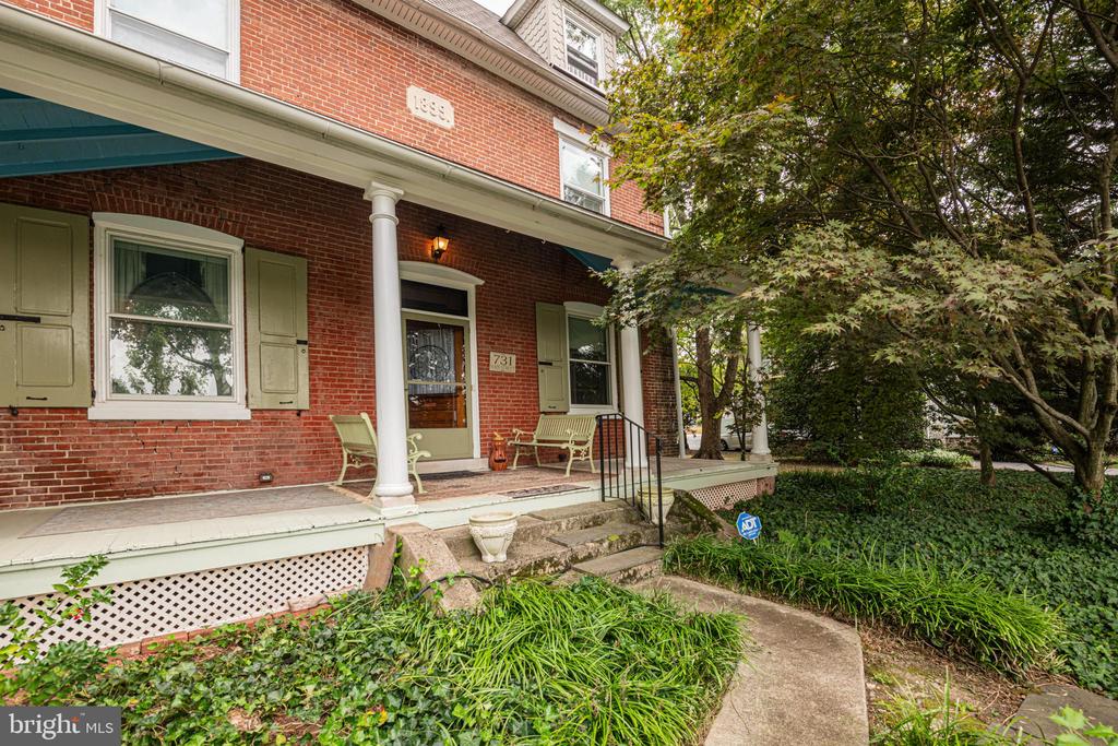 731 MAIN STREET