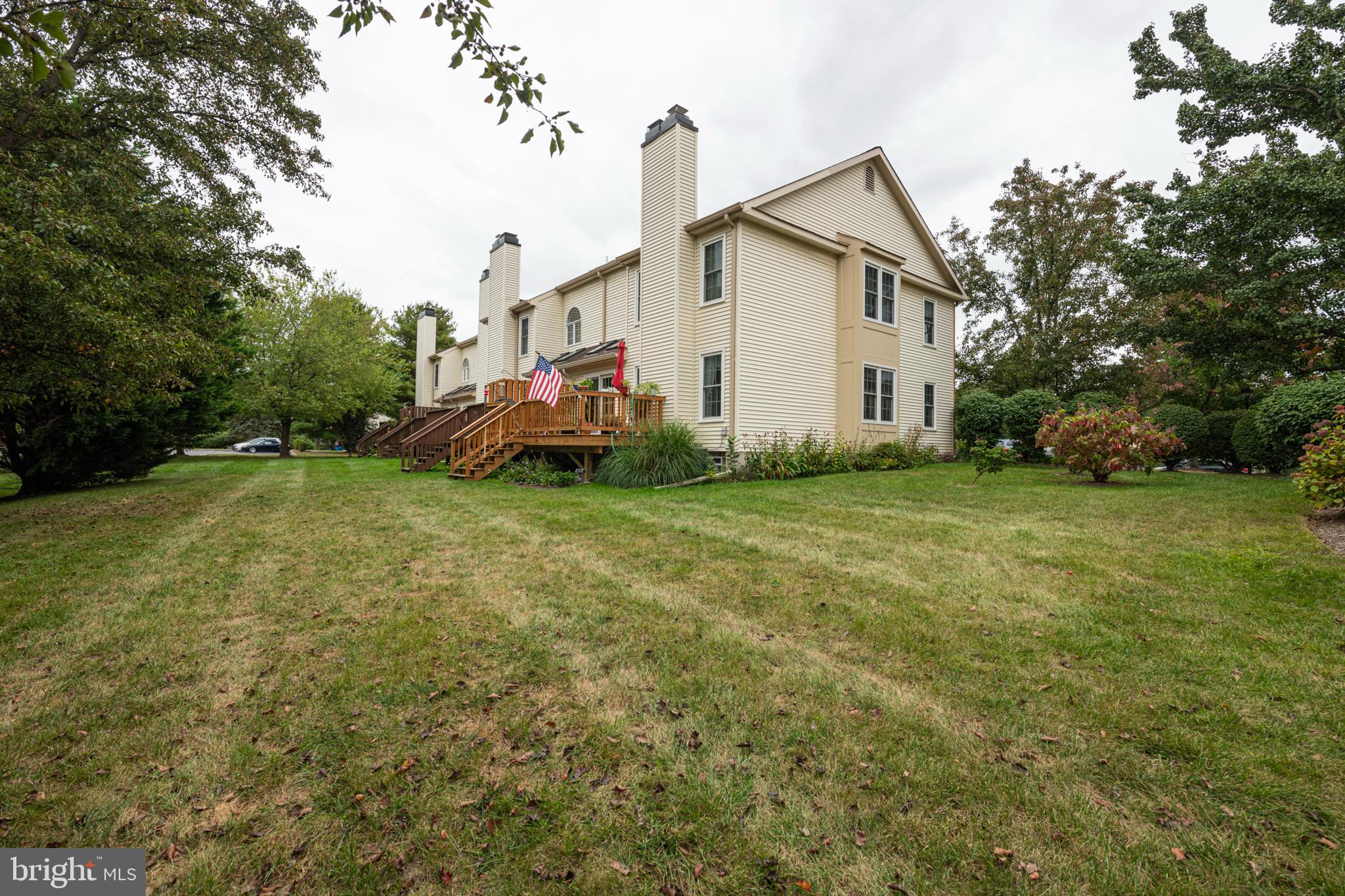 1803 MR PECKS PLACE