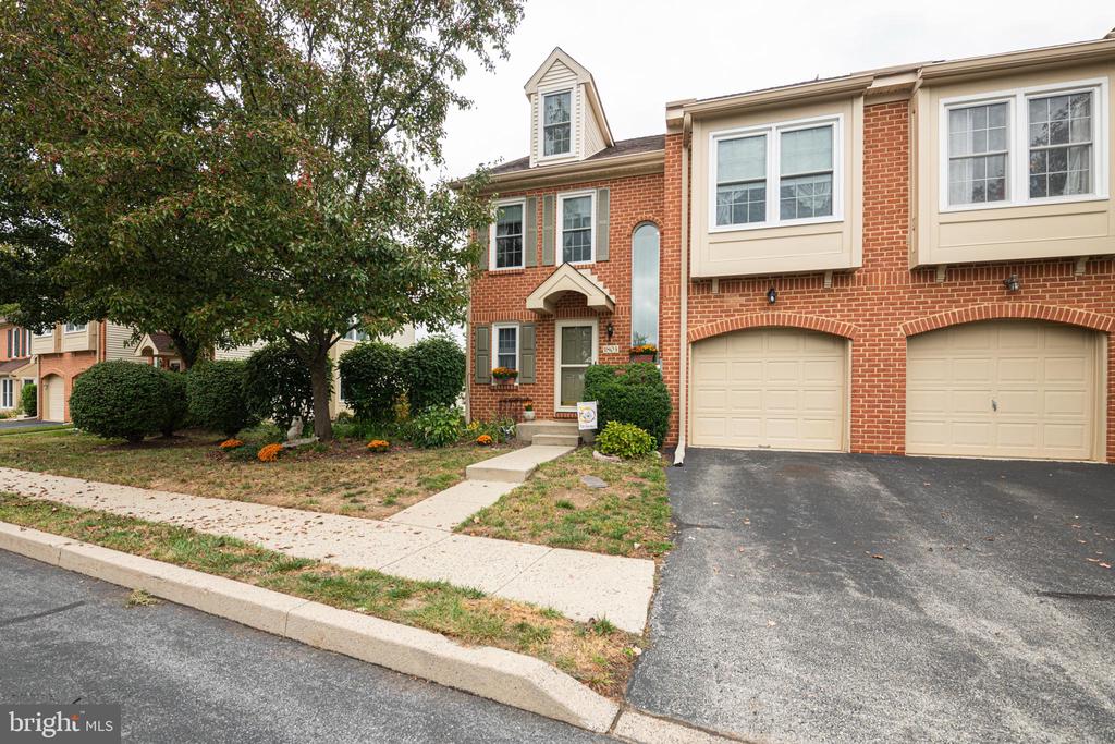 1803 MR PECKS PLACE