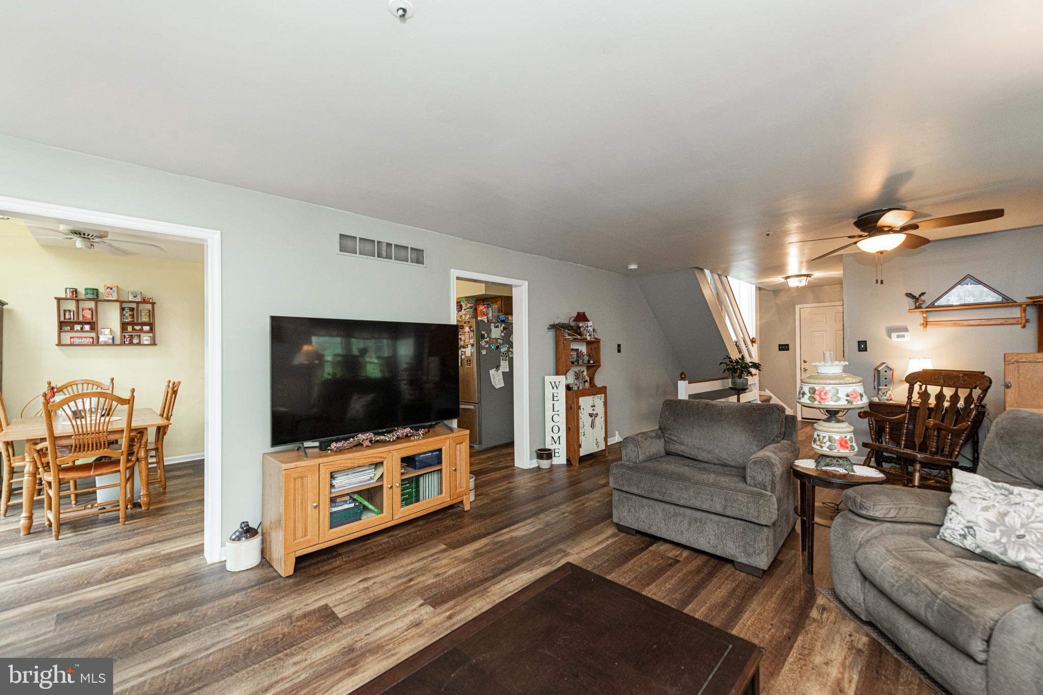1803 MR PECKS PLACE