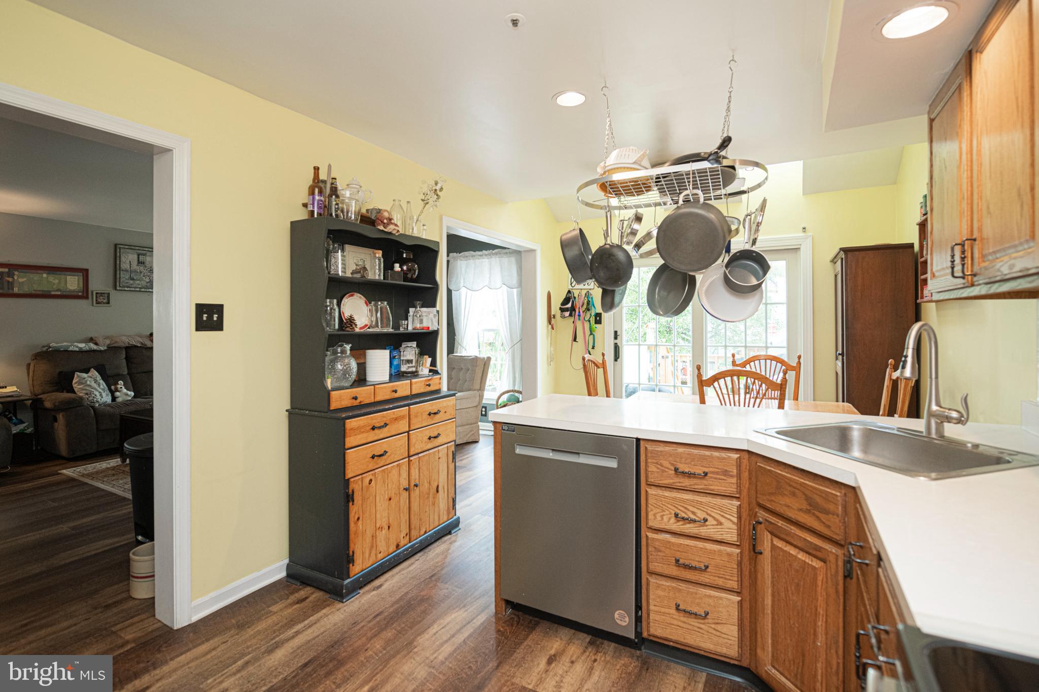1803 MR PECKS PLACE