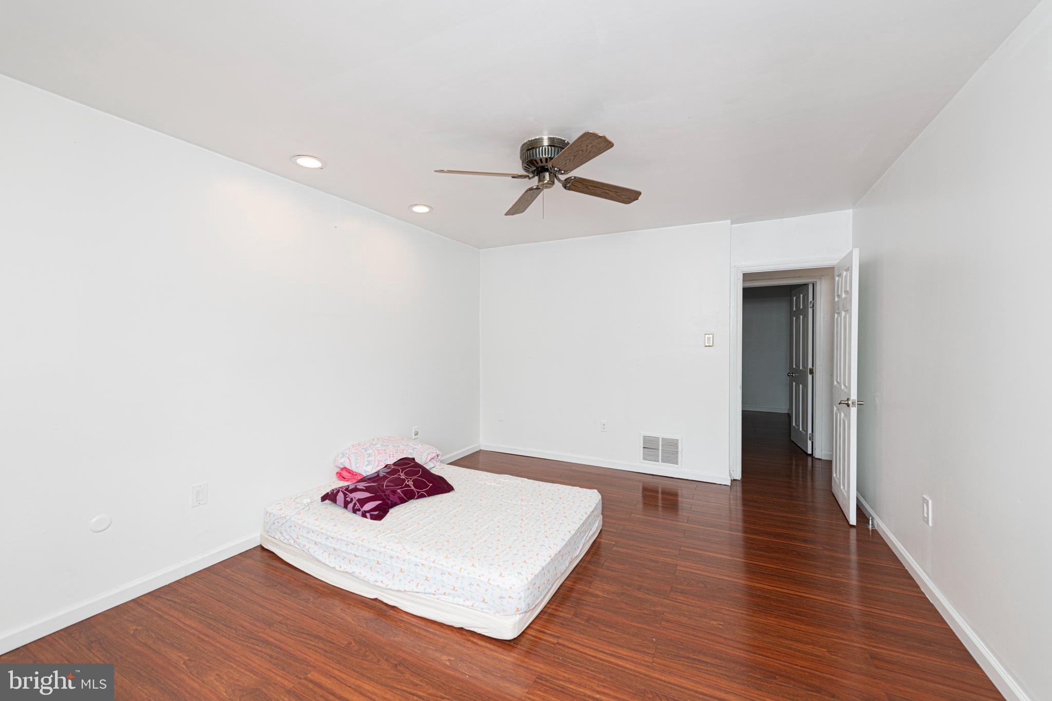 105 ROSKEEN COURT 108