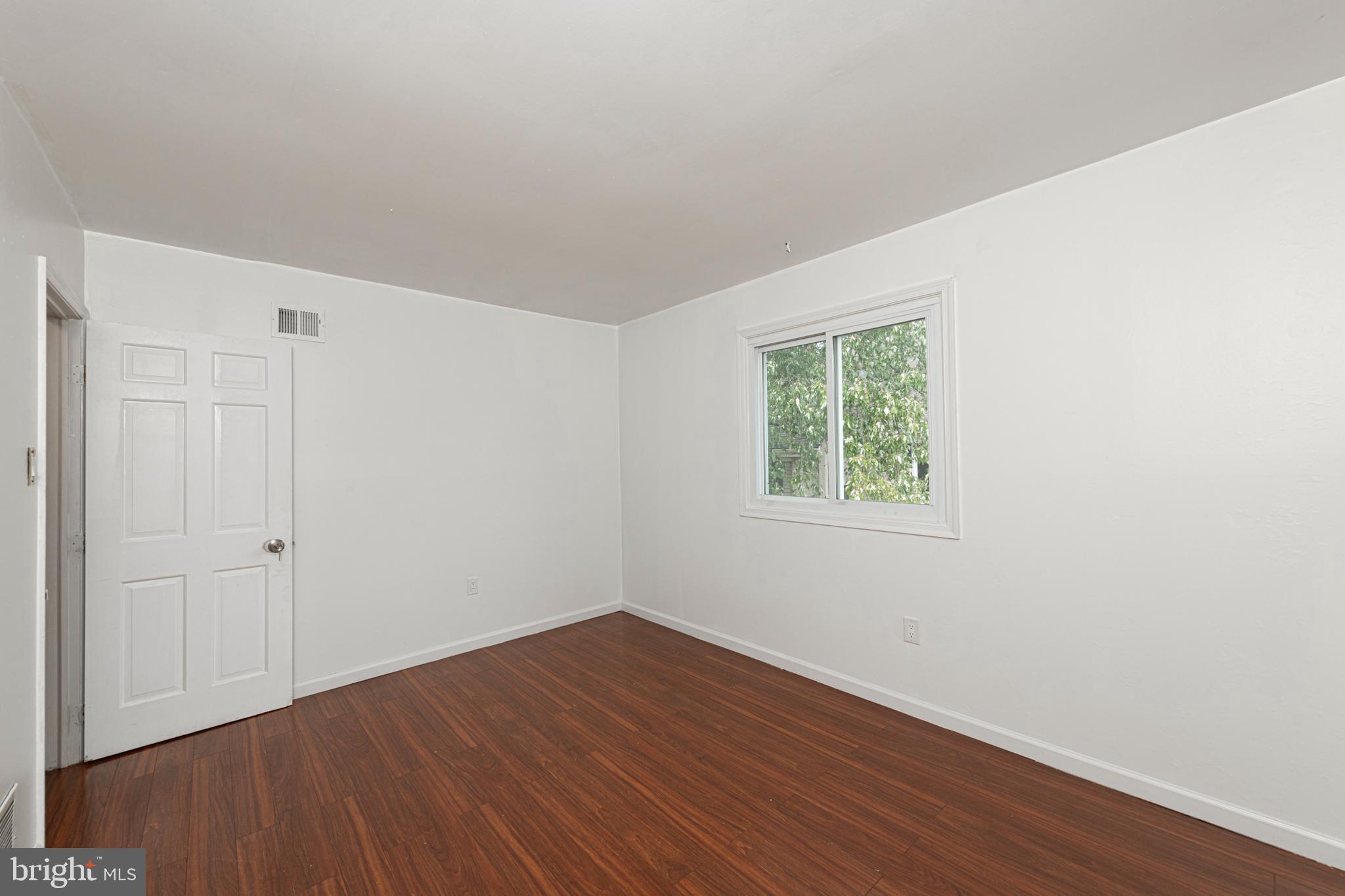 105 ROSKEEN COURT 108