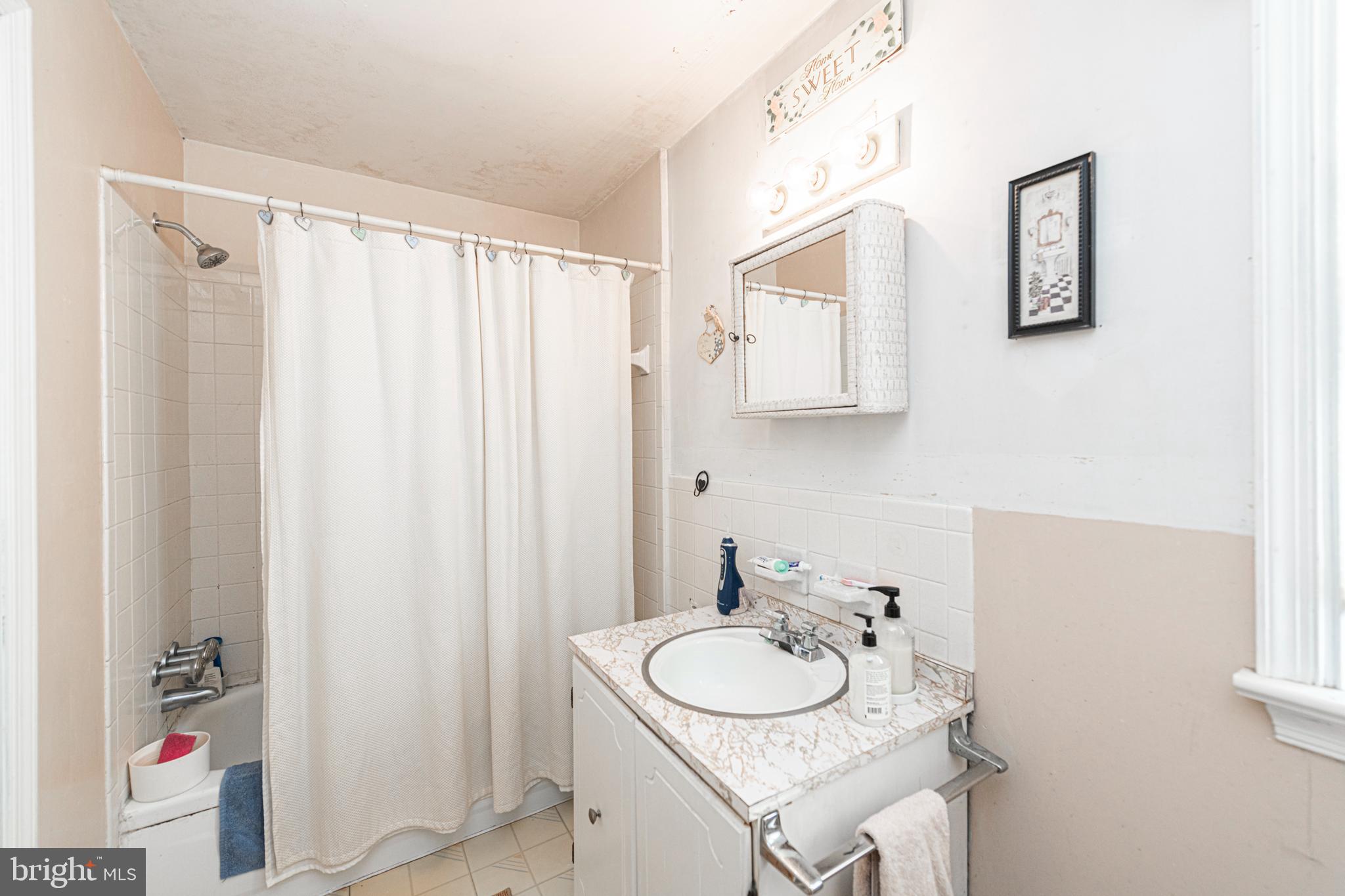 61 PENNSYLVANIA AVENUE