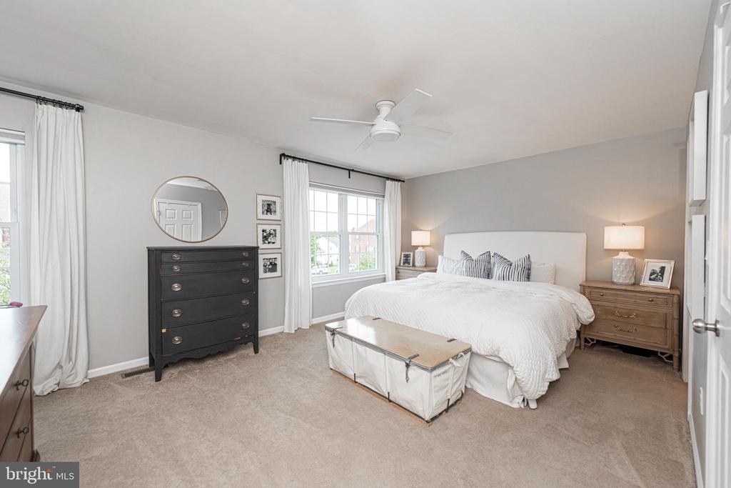 1053 ALMOND DRIVE 3