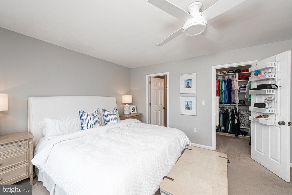 1053 ALMOND DRIVE 3