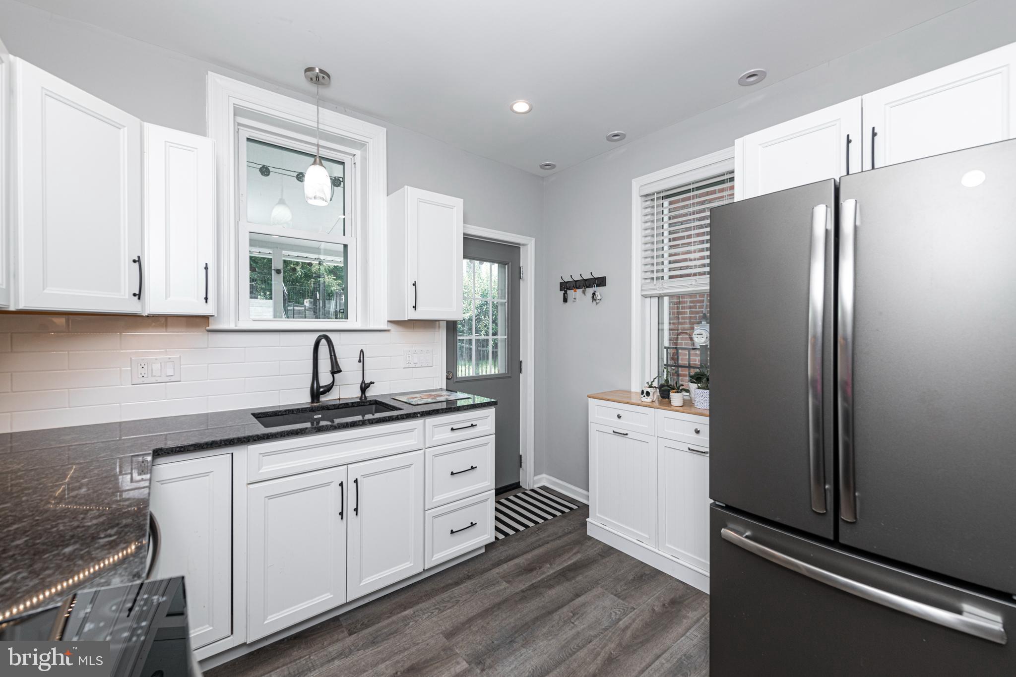 394 WASHINGTON AVENUE