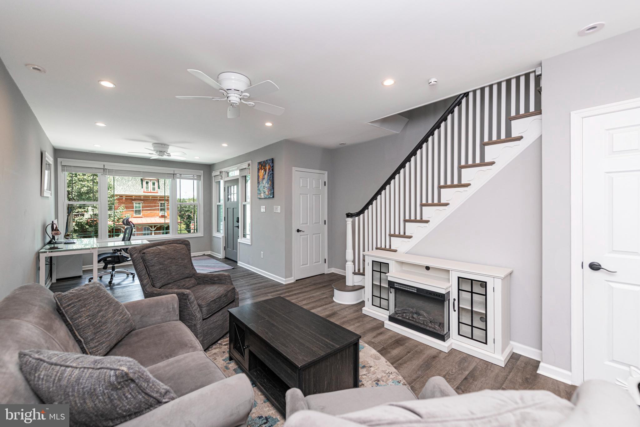 394 WASHINGTON AVENUE