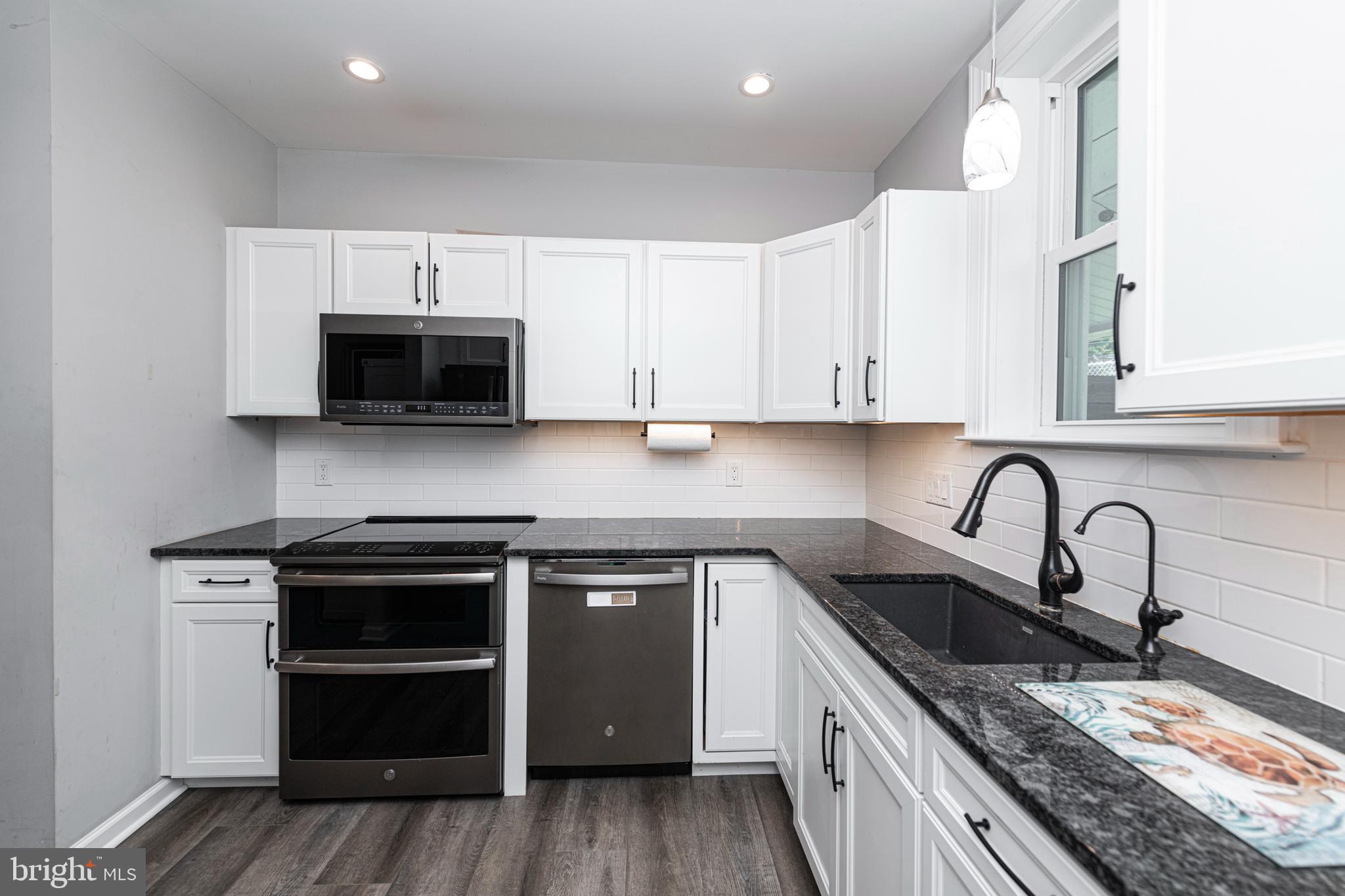 394 WASHINGTON AVENUE