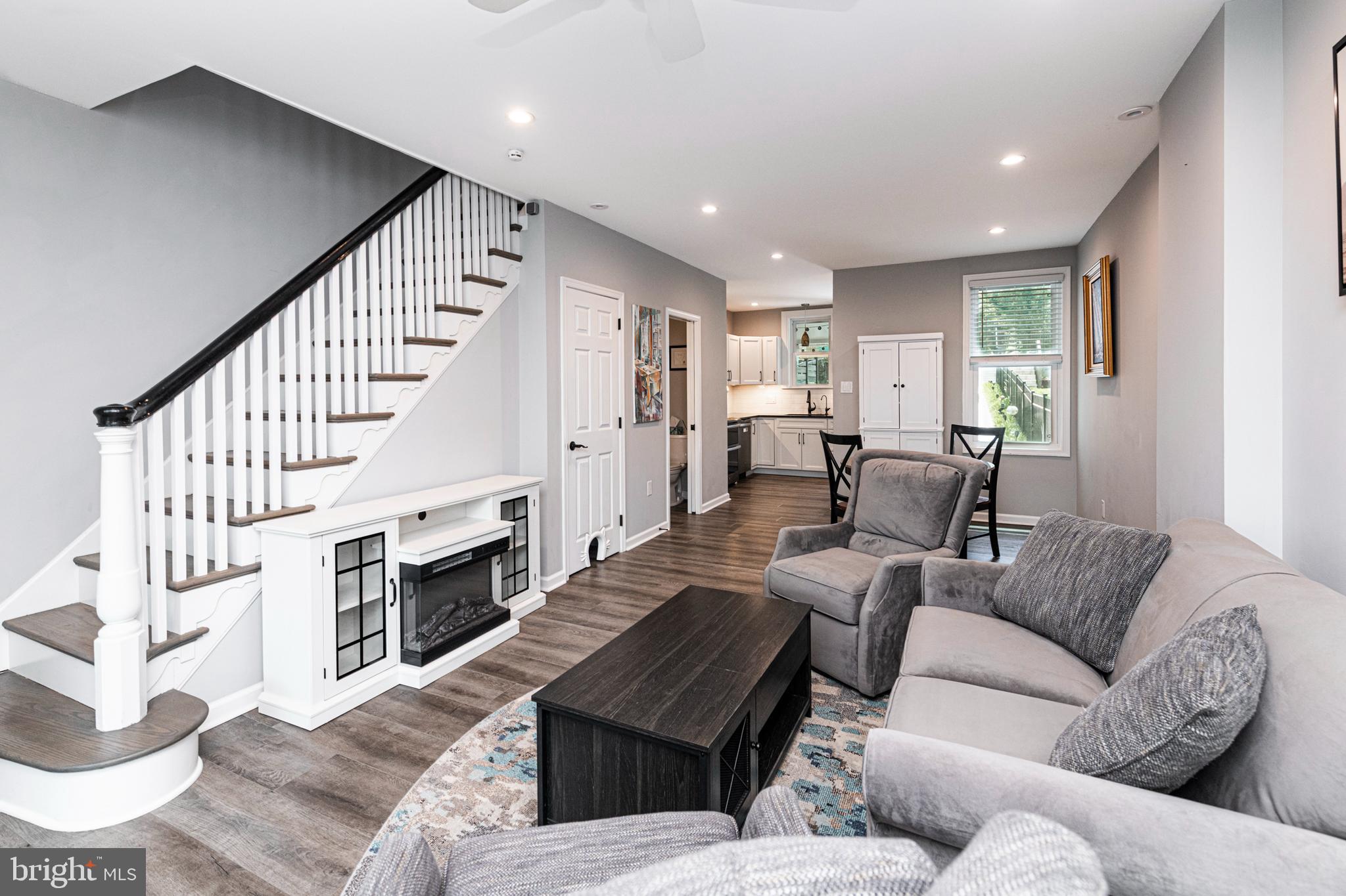 394 WASHINGTON AVENUE