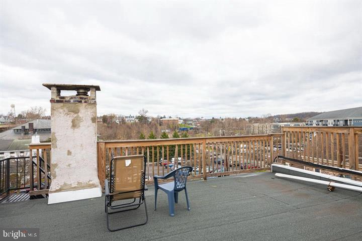 215 BRIDGE STREET UNIT B